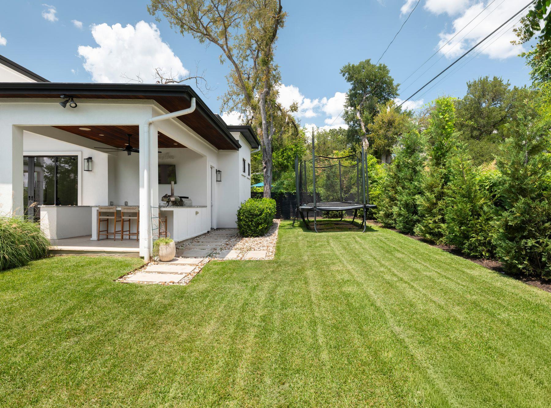 2300 Westover RD, Austin, TX 78703 photo 3