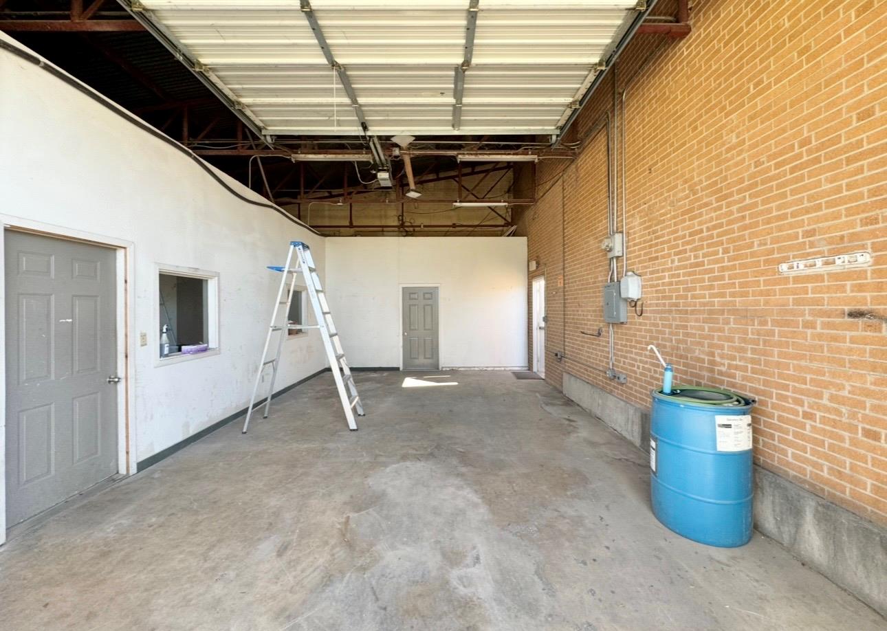 205 Main ST #A, Elgin, TX 78621 photo 5