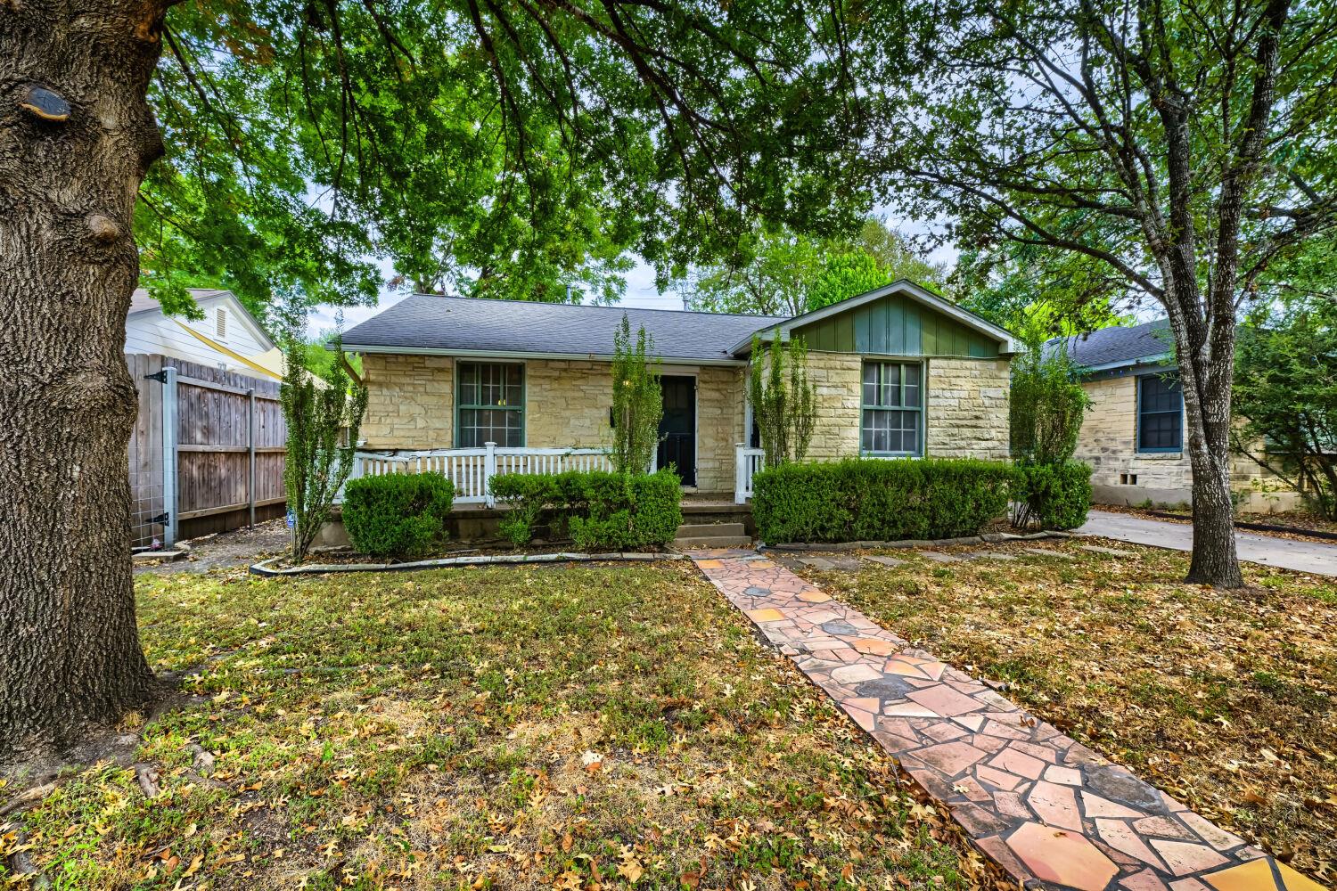 2207 Euclid Ave, Austin, TX 78704 photo 2