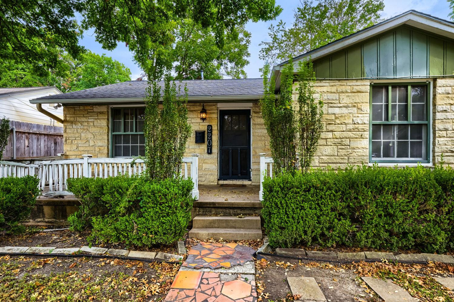 2207 Euclid Ave, Austin, TX 78704 photo 3