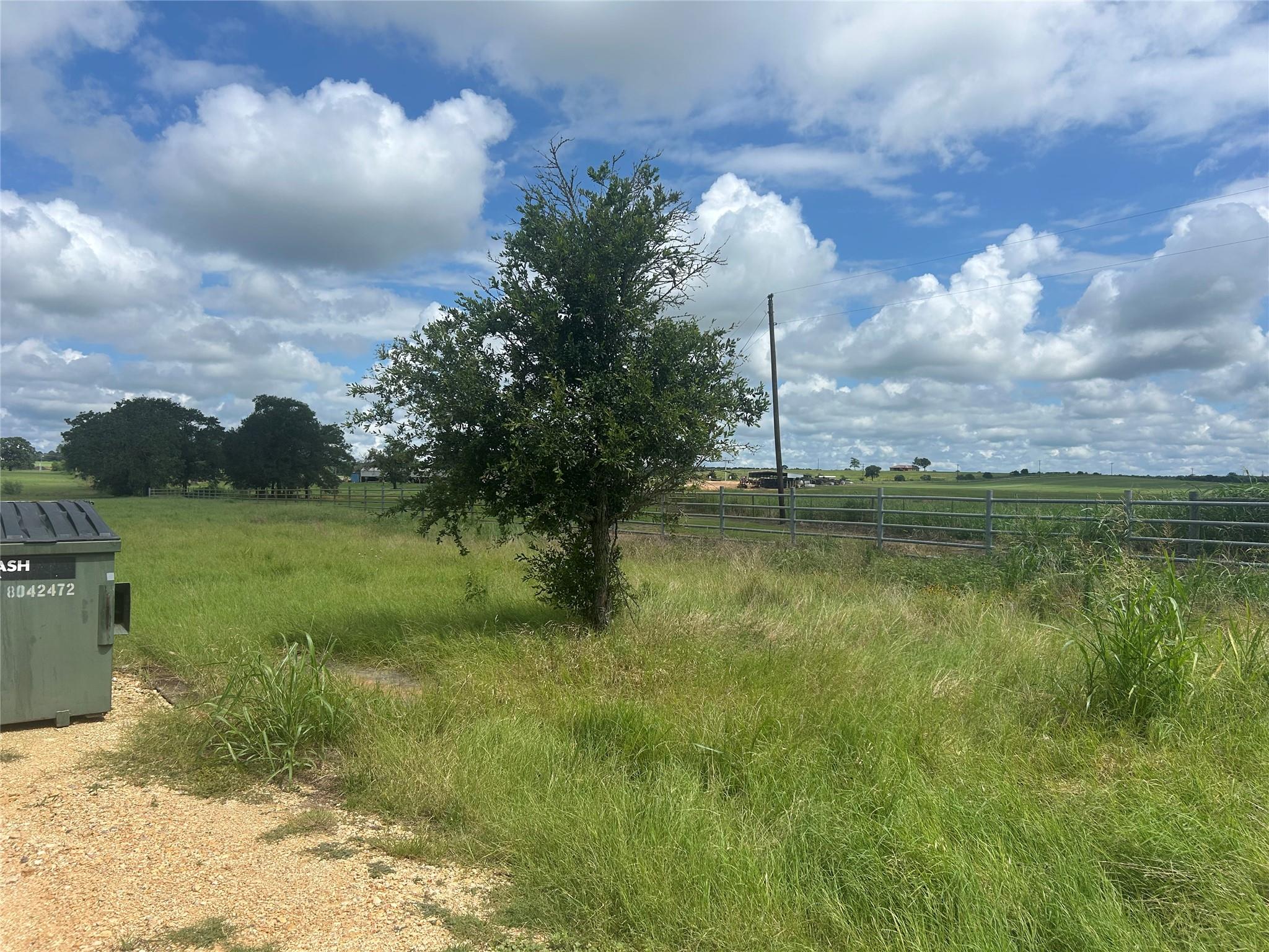 000 Old Potato RD, Paige, TX 78659 photo 5