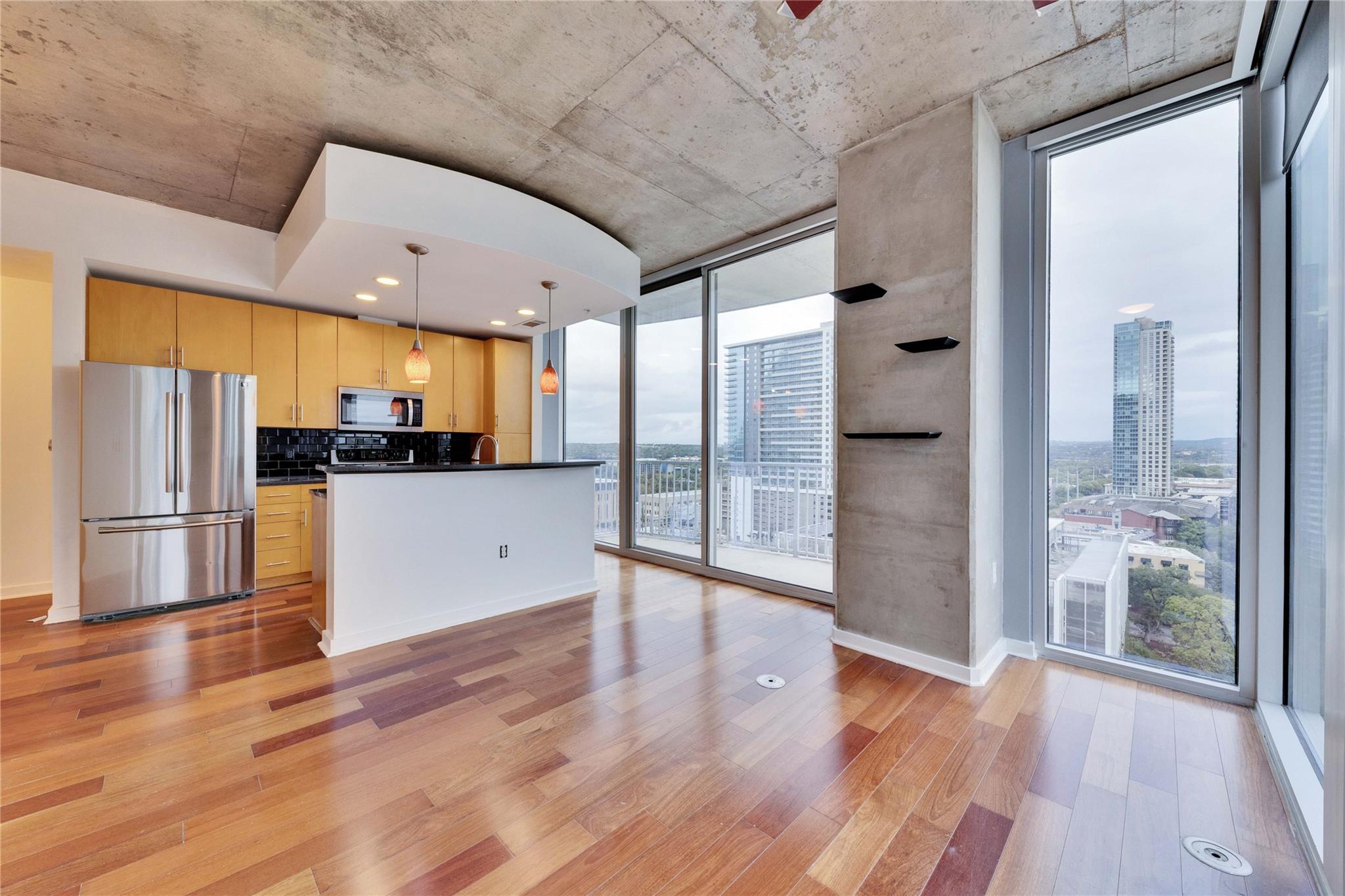 360 Nueces ST #1416, Austin, TX 78701 photo 4