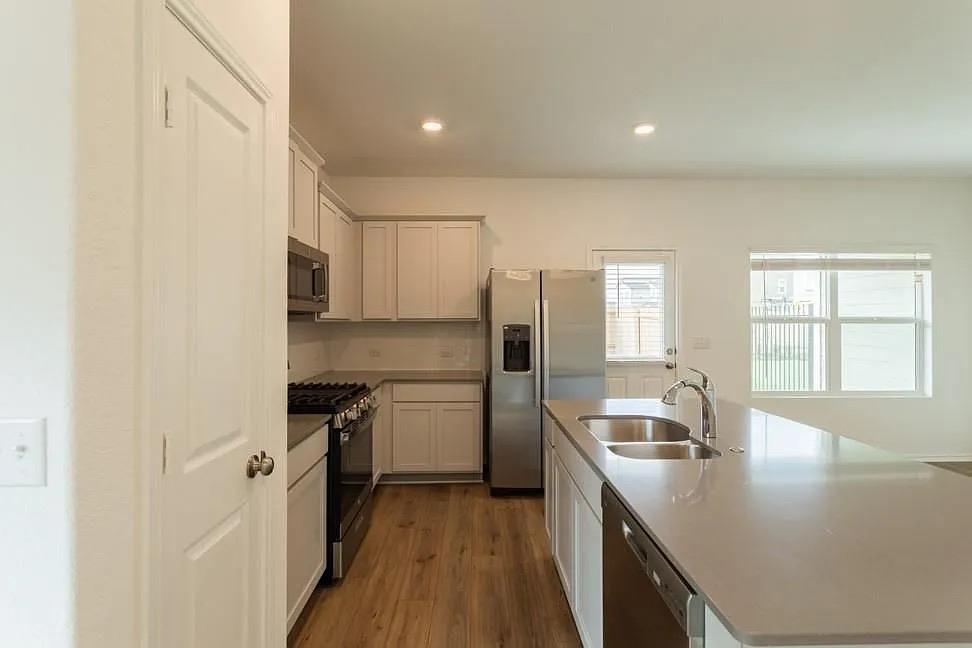 7104 Spotted Leaf WAY, Del Valle, TX 78617 photo 5