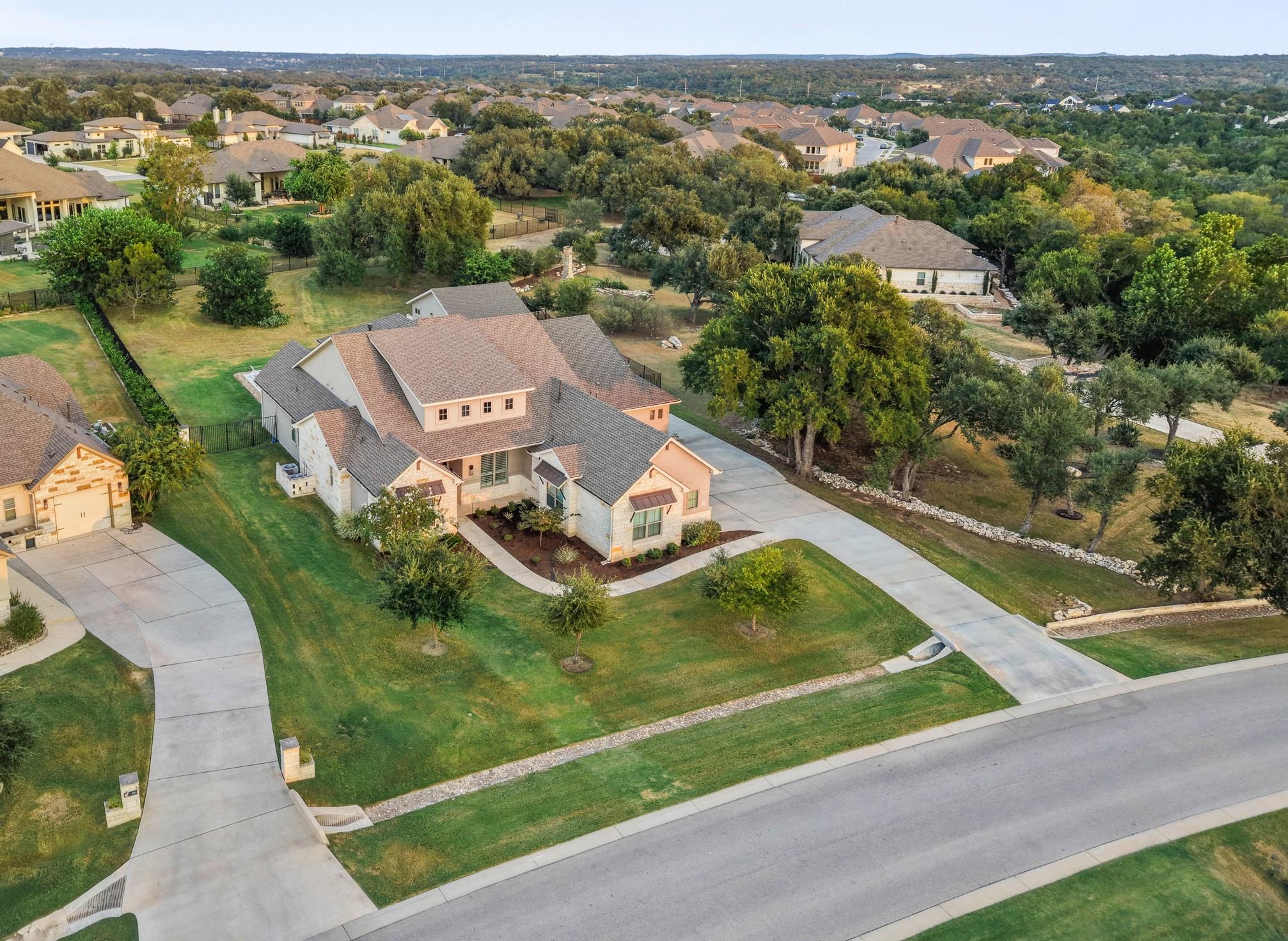 649 Bunker Ranch BLVD, Dripping Springs, TX 78620 photo 2