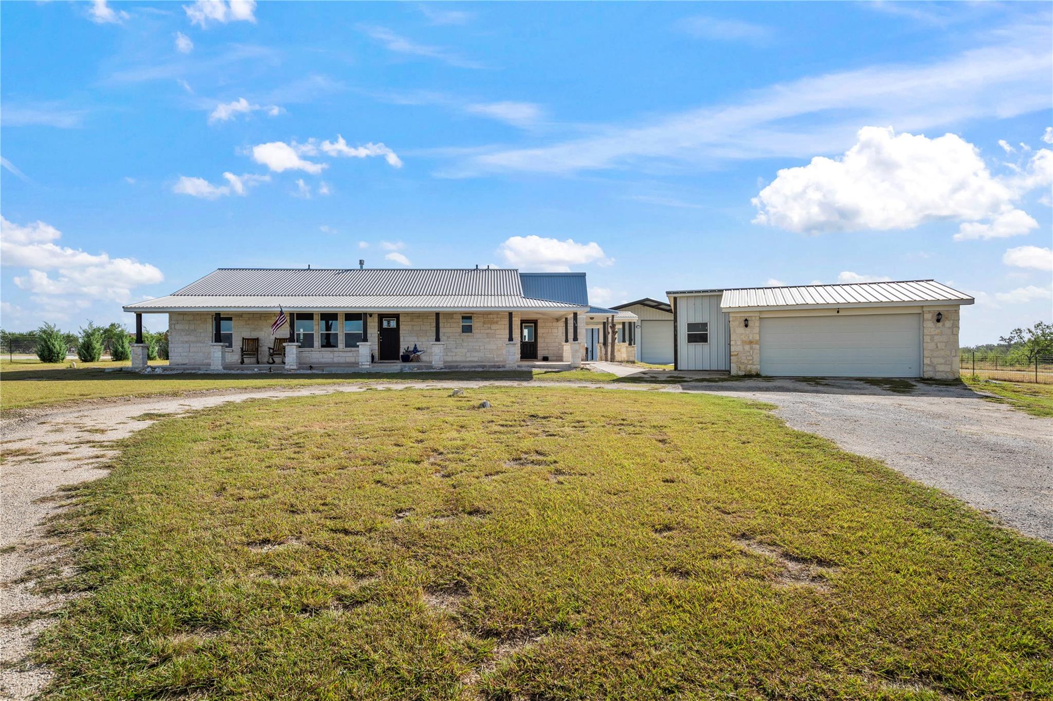 974 County Road 223, Florence, TX 76527 photo 3
