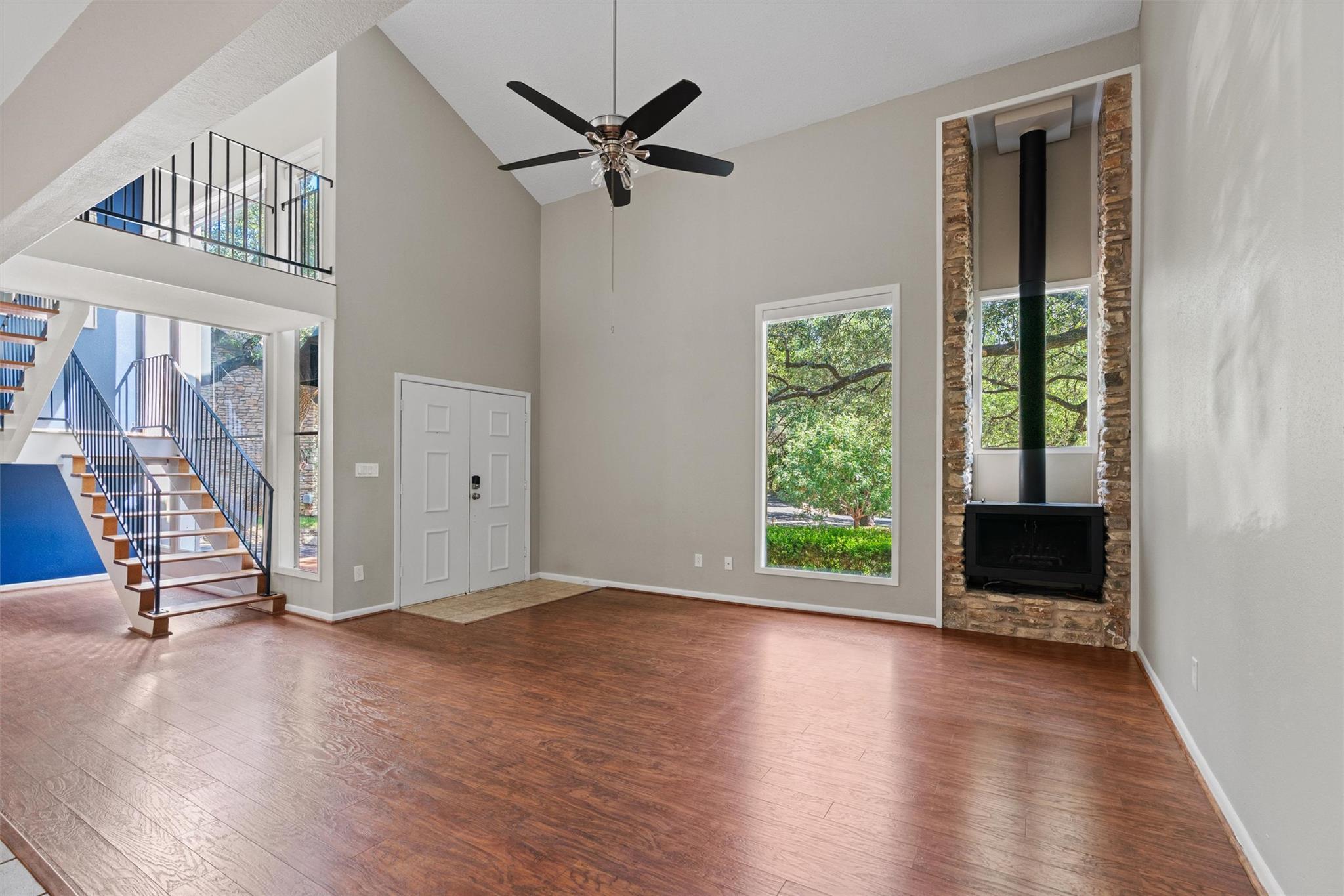 13 Stoney Creek CV, Lakeway, TX 78734 photo 3