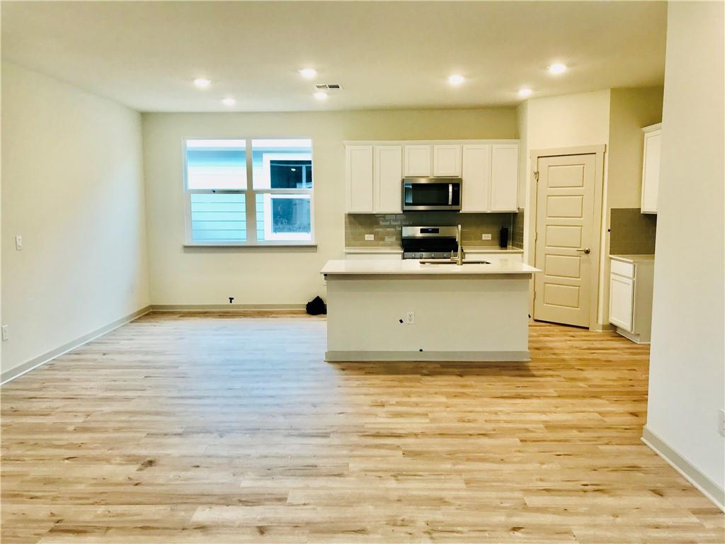 224 Centuryplant RD, Leander, TX 78641 photo 2