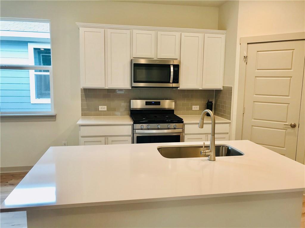 224 Centuryplant RD, Leander, TX 78641 photo 3