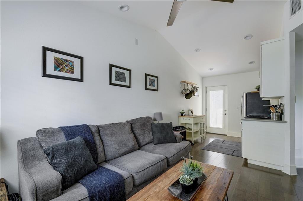 1126 1/2 Chicon ST #2, Austin, TX 78702 photo 2