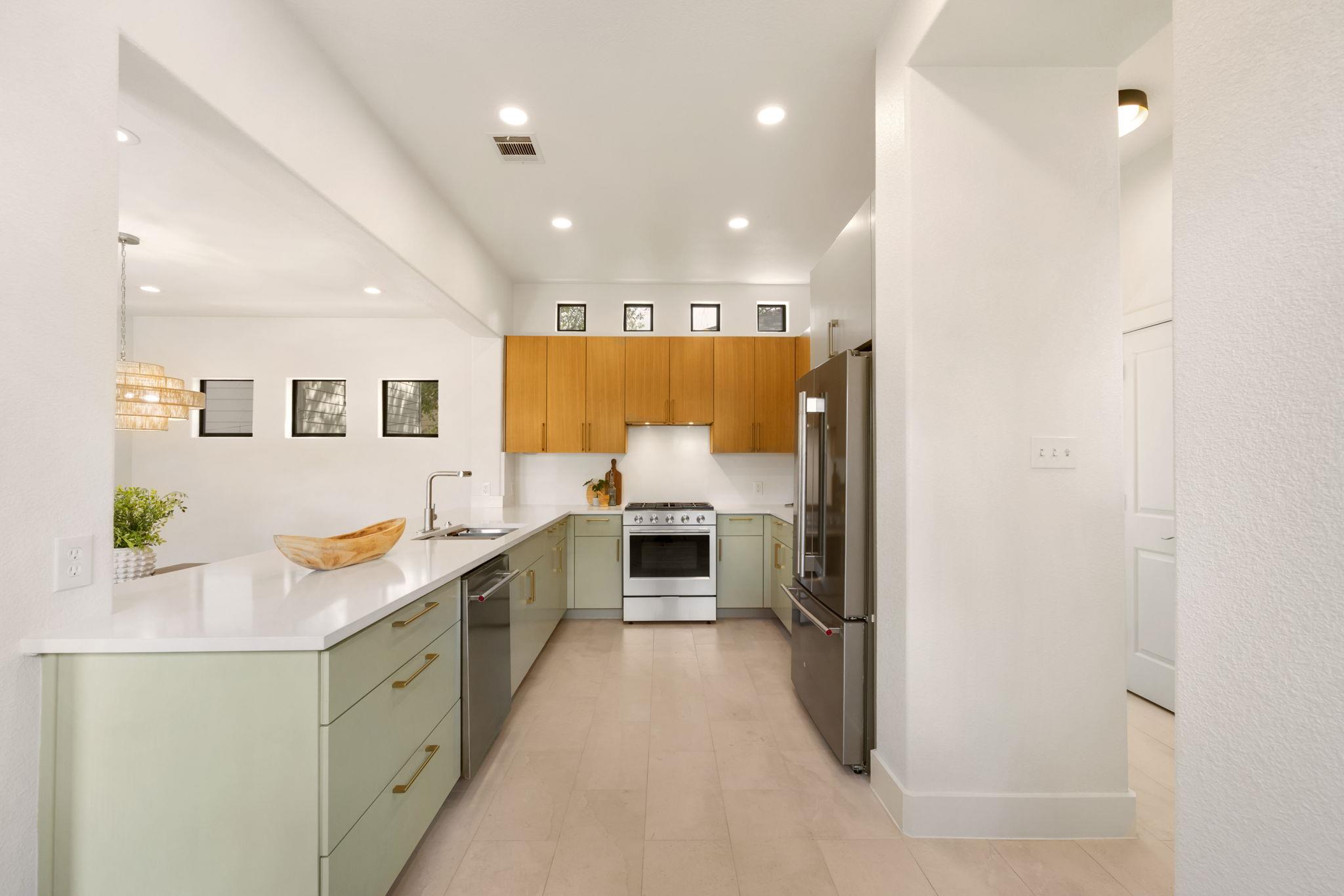 1814 Maple Ave, Austin, TX 78702 photo 3