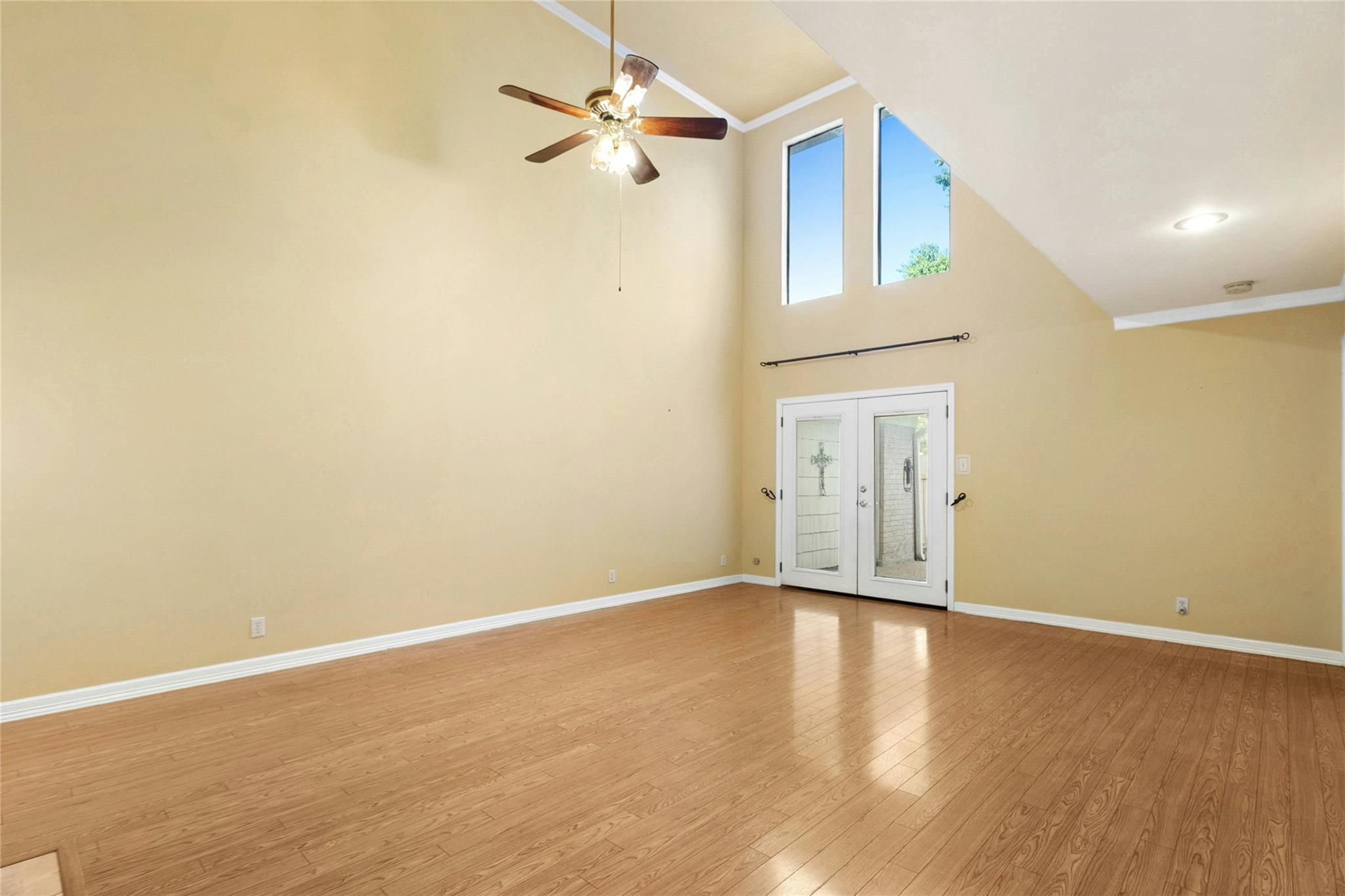 10900 Crown Colony DR #2, Austin, TX 78747 photo 5
