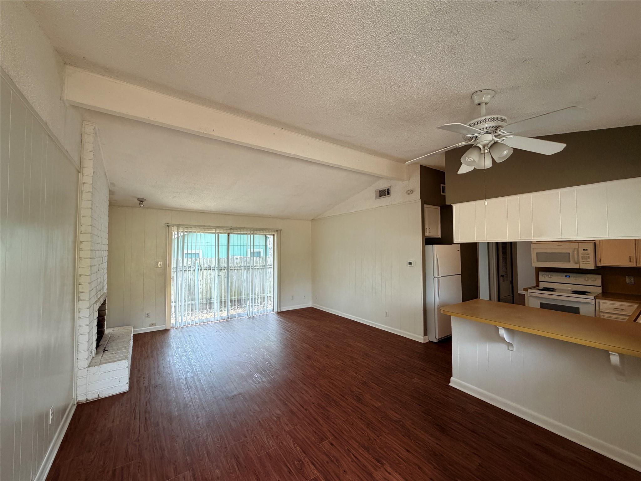 914 Beaver TRL #A, Austin, TX 78746 photo 4