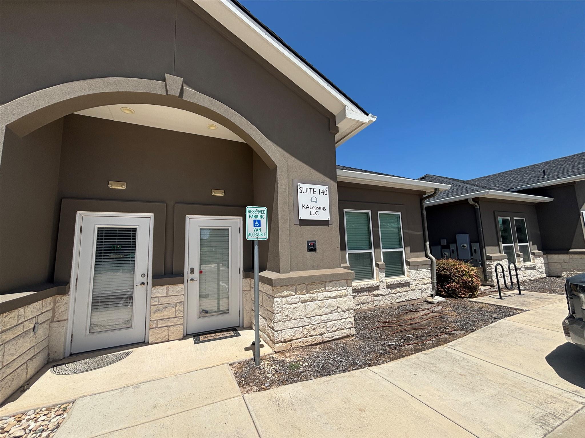 Leander Office Condo