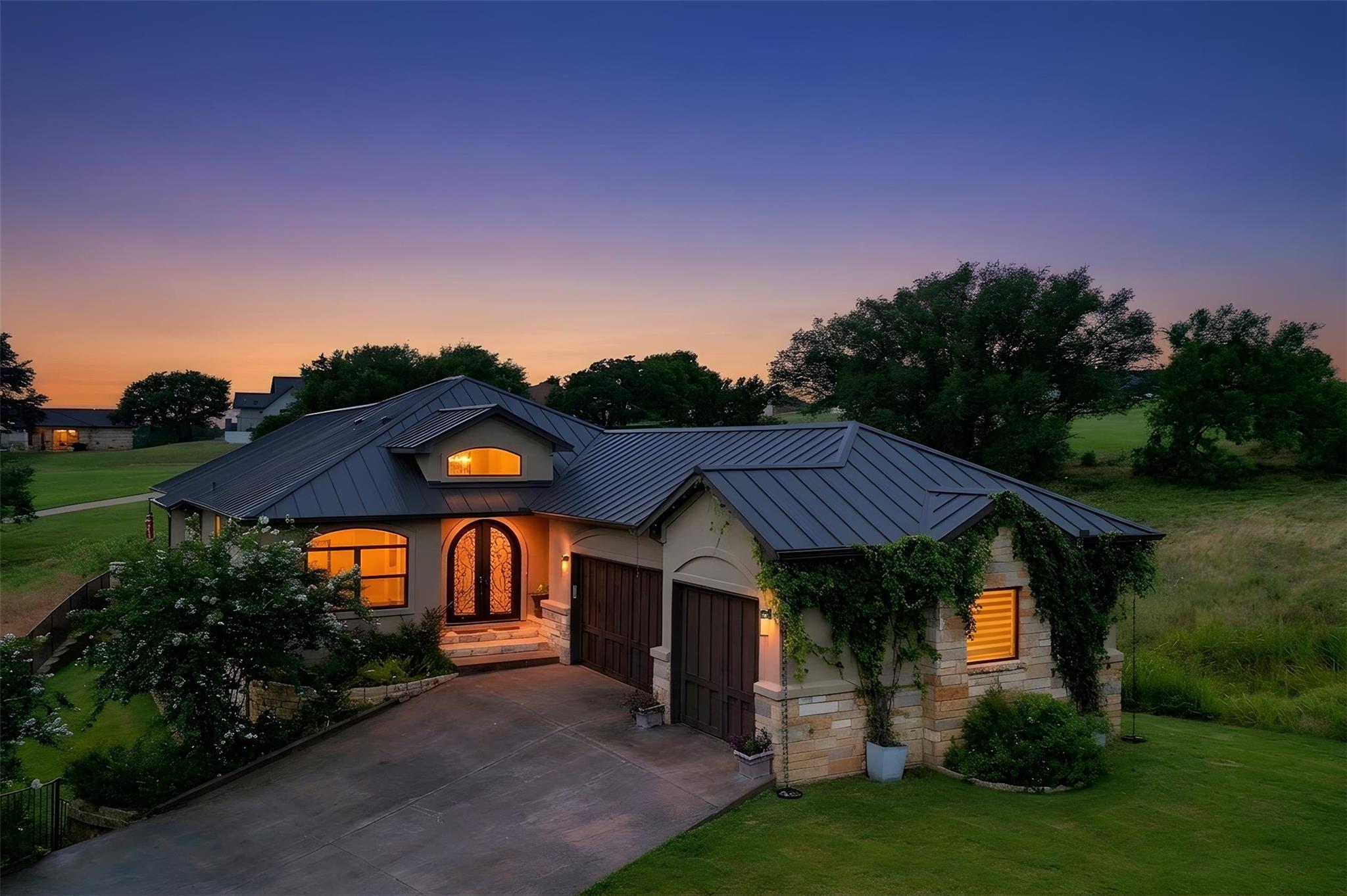1504 Desert Sun, Horseshoe Bay, TX 78657 photo 2