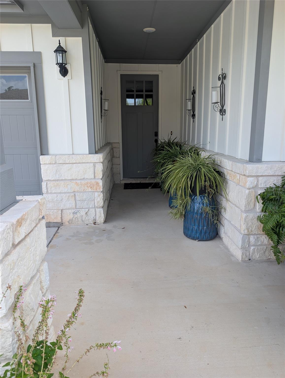 336 Kitty Hawk RD, Georgetown, TX 78633 photo 2