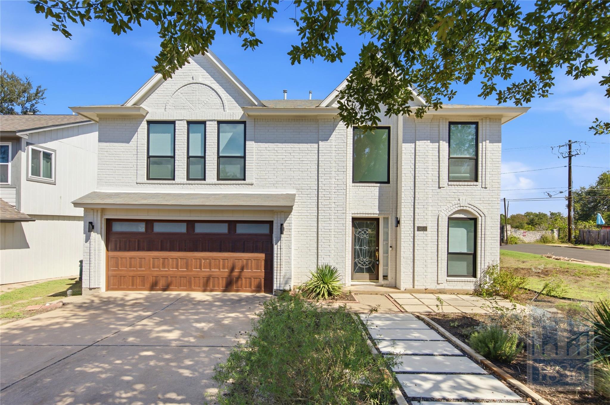4200 Cortina DR, Austin, TX 78749 photo 2