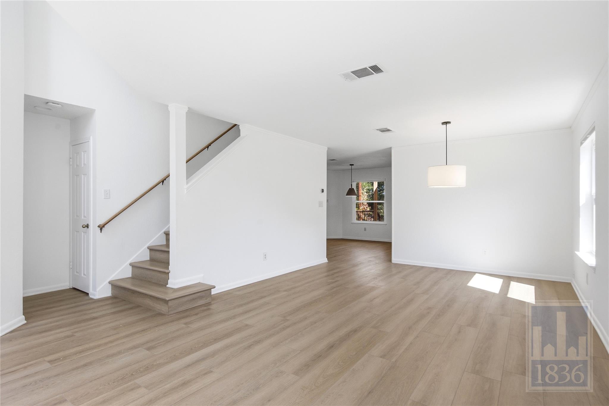 4200 Cortina DR, Austin, TX 78749 photo 5