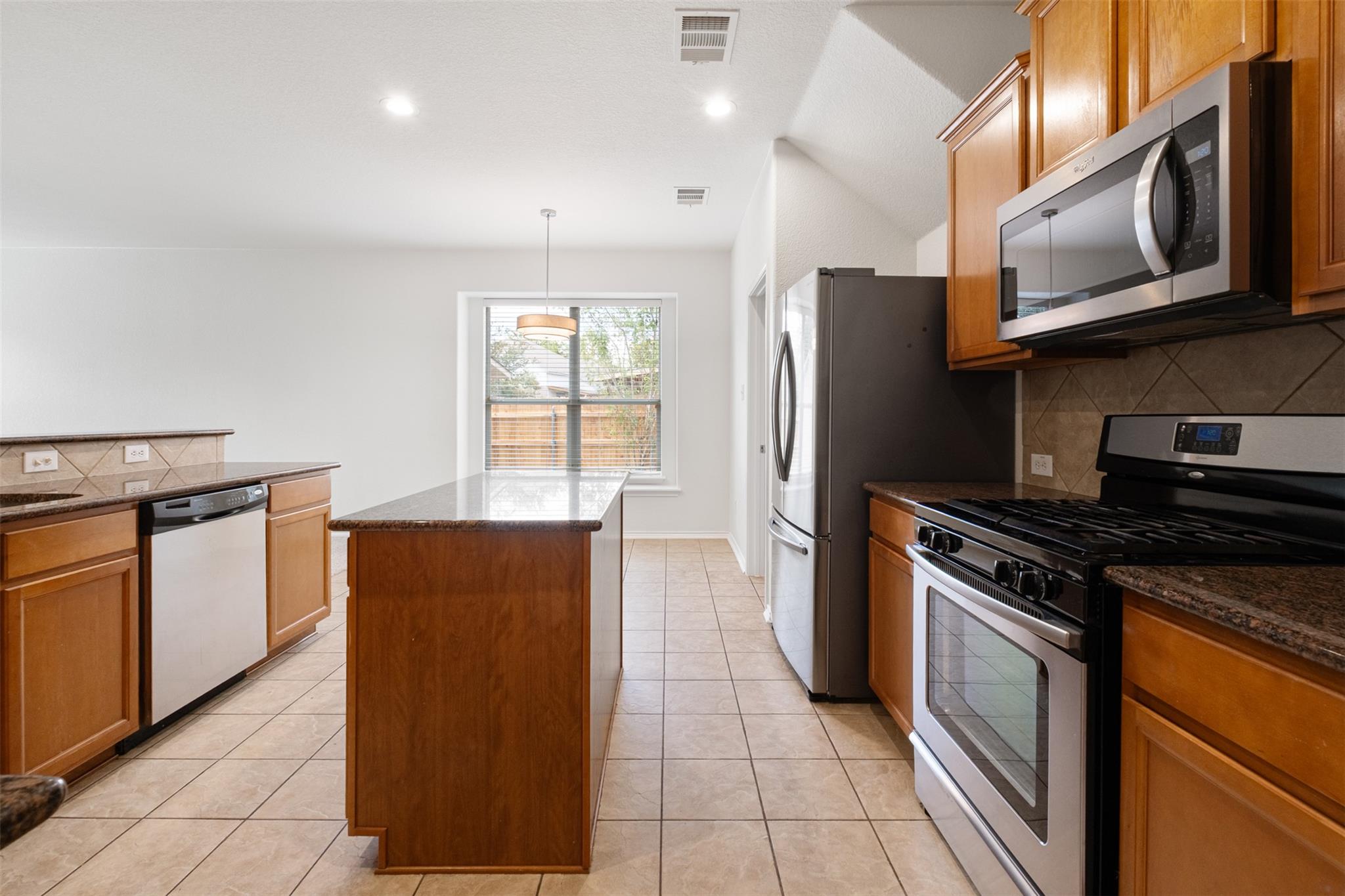 300 Blossom Valley STRM, Buda, TX 78610 photo 4