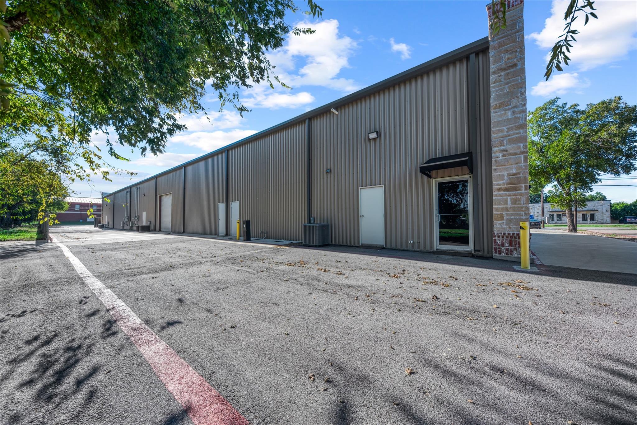 1009 4th ST #C, D, E, Lampasas, TX 76550 photo 4