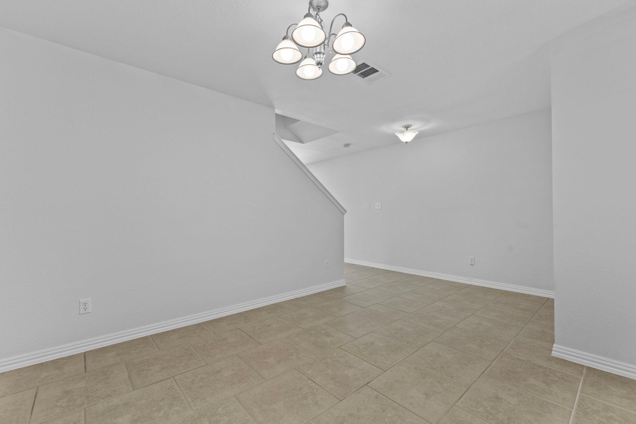 551 Whispering Hollow DR, Kyle, TX 78640 photo 3