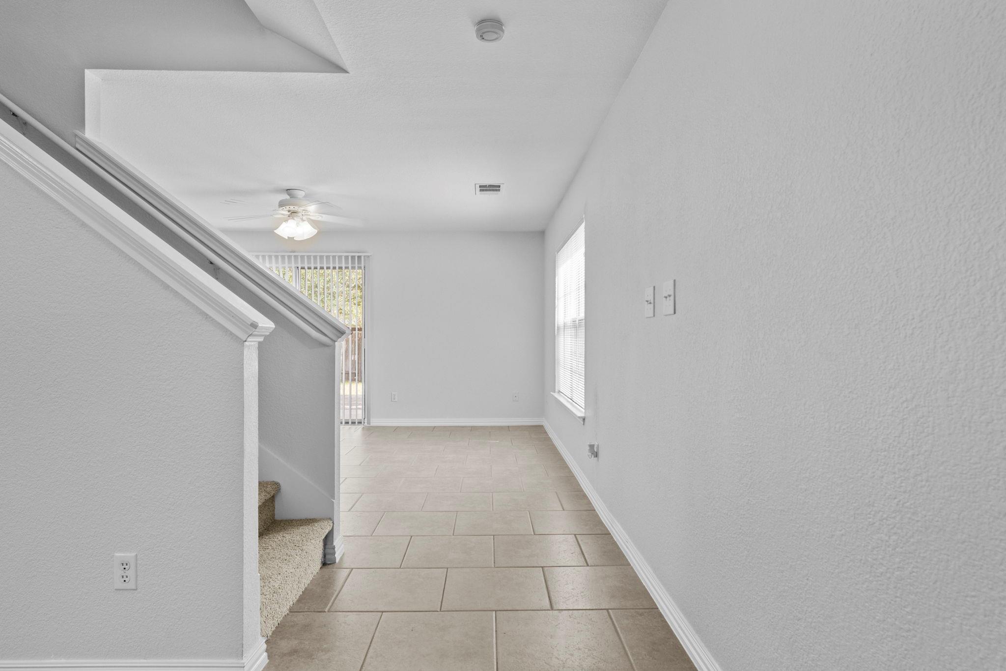551 Whispering Hollow DR, Kyle, TX 78640 photo 5