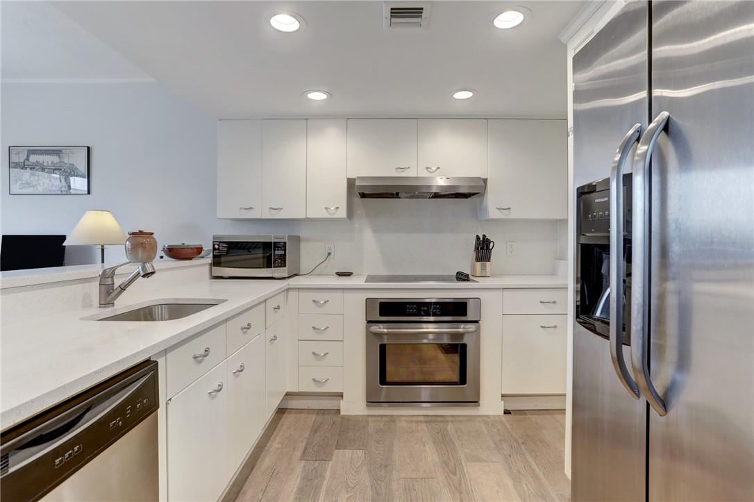 1801 Lavaca ST #3L, Austin, TX 78701 photo 5
