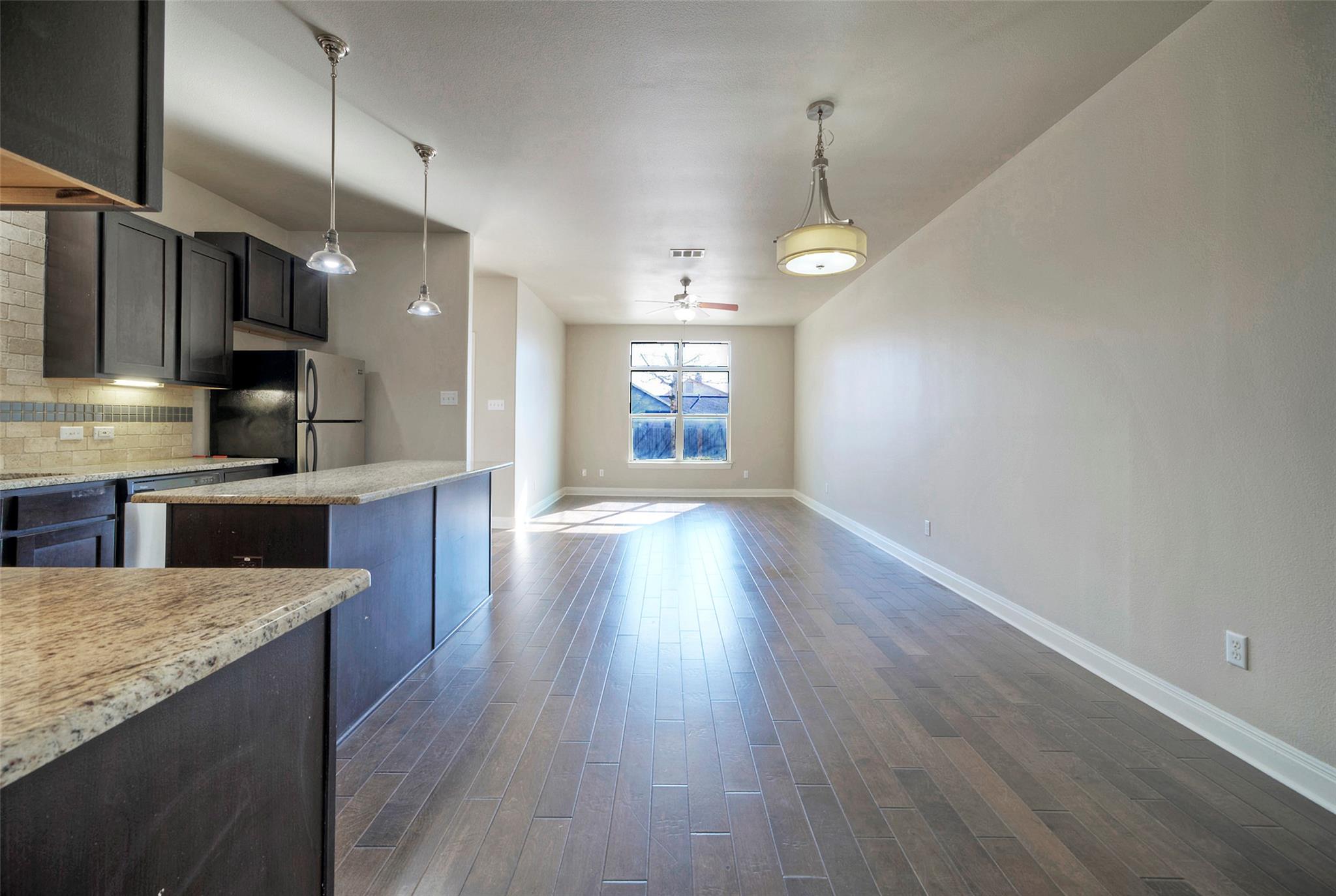 700 Applewood DR #E, Pflugerville, TX 78660 photo 4