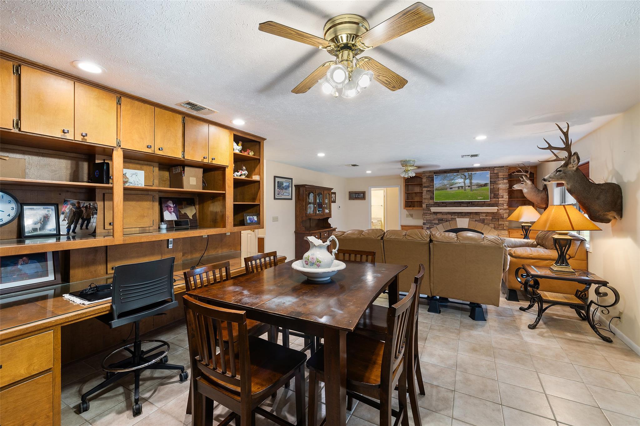 778 County Road 123, Edna, TX 77957 photo 5