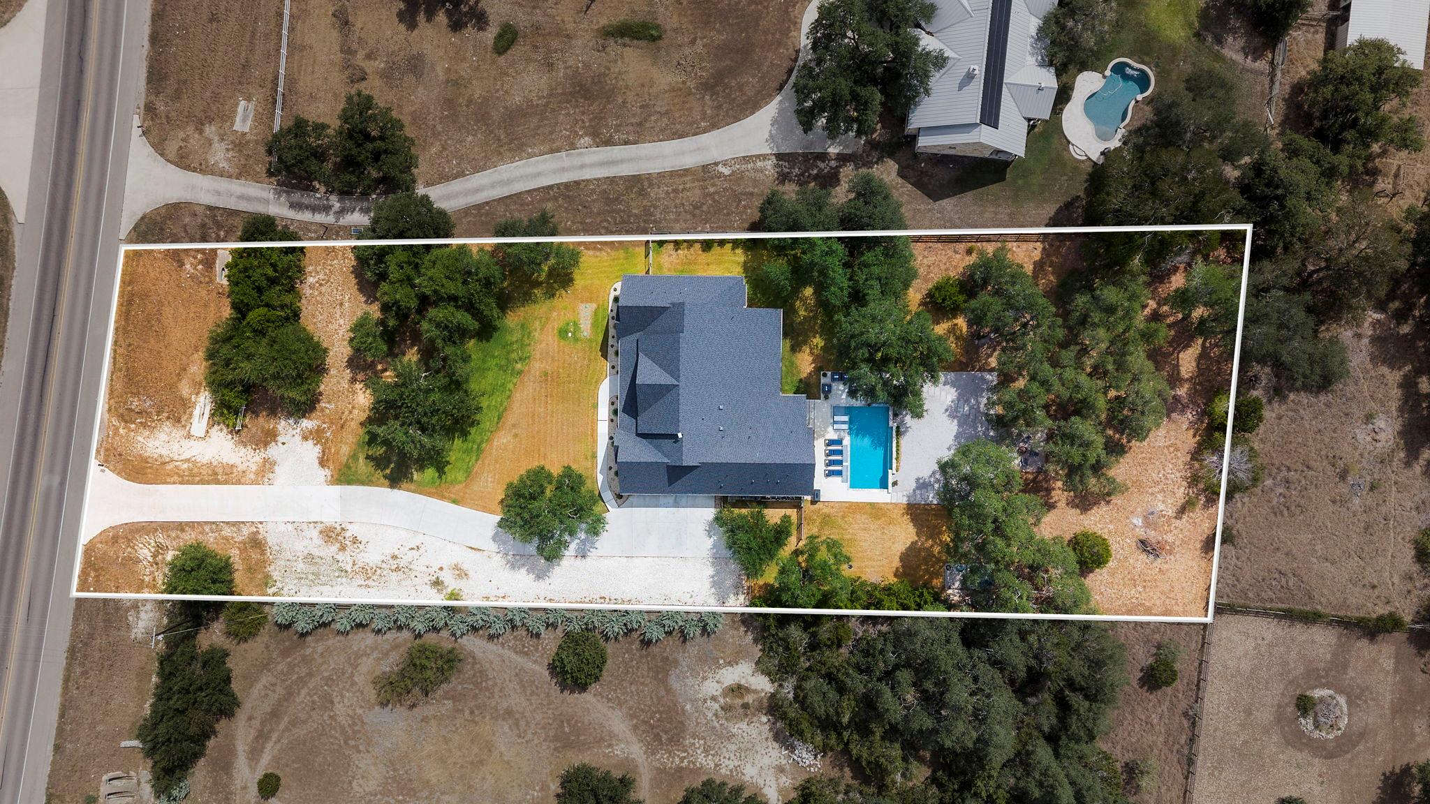 32831 RR 12, Dripping Springs, TX 78620 photo 3