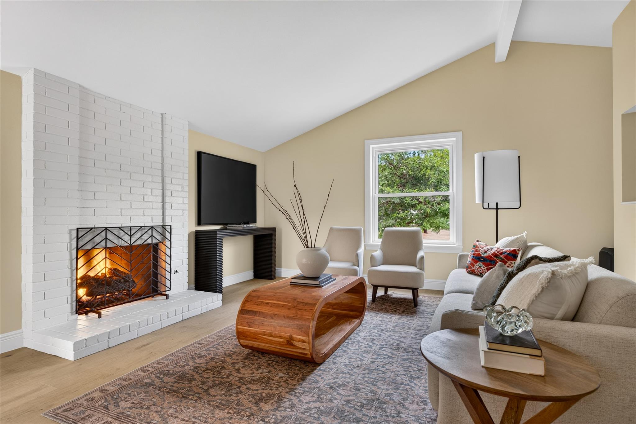 6806 Rearden RD, Austin, TX 78745 photo 4