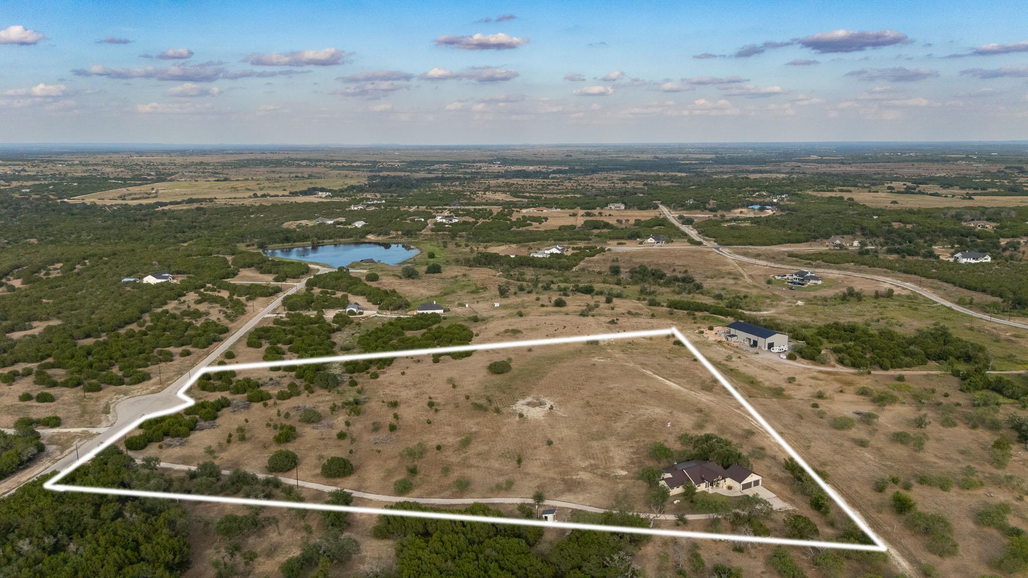 113 Jayhawk CT, Burnet, TX 78611 photo 5