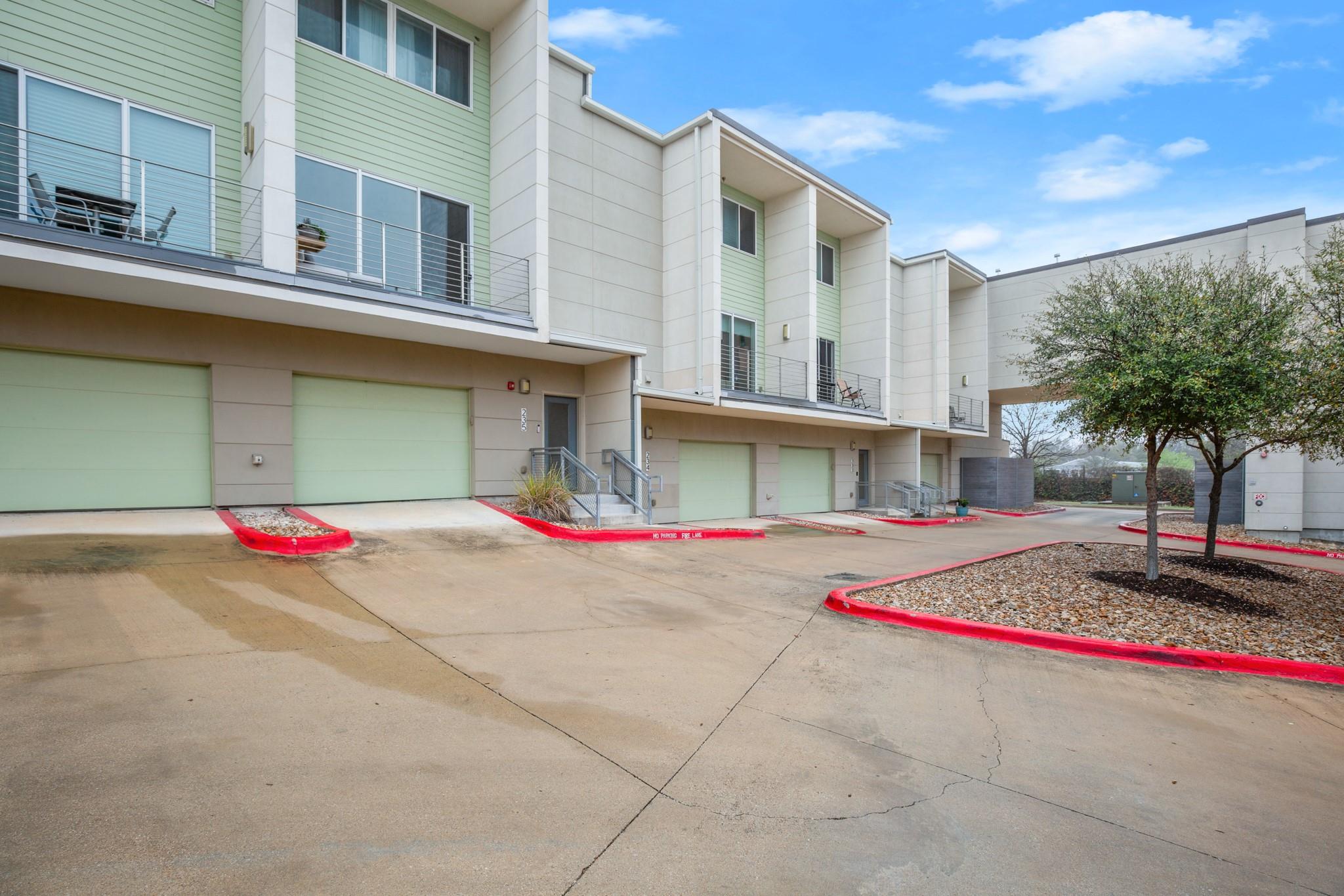 604 Bluff DR #235, Austin, TX 78745 photo 3