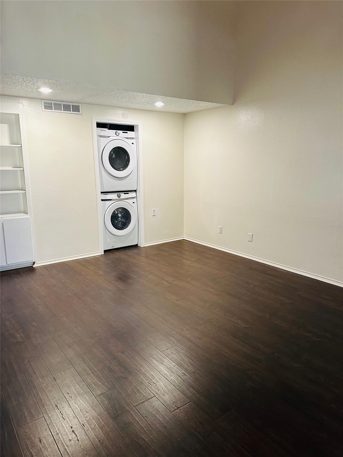 2401 Leon ST #307, Austin, TX 78705 photo 4
