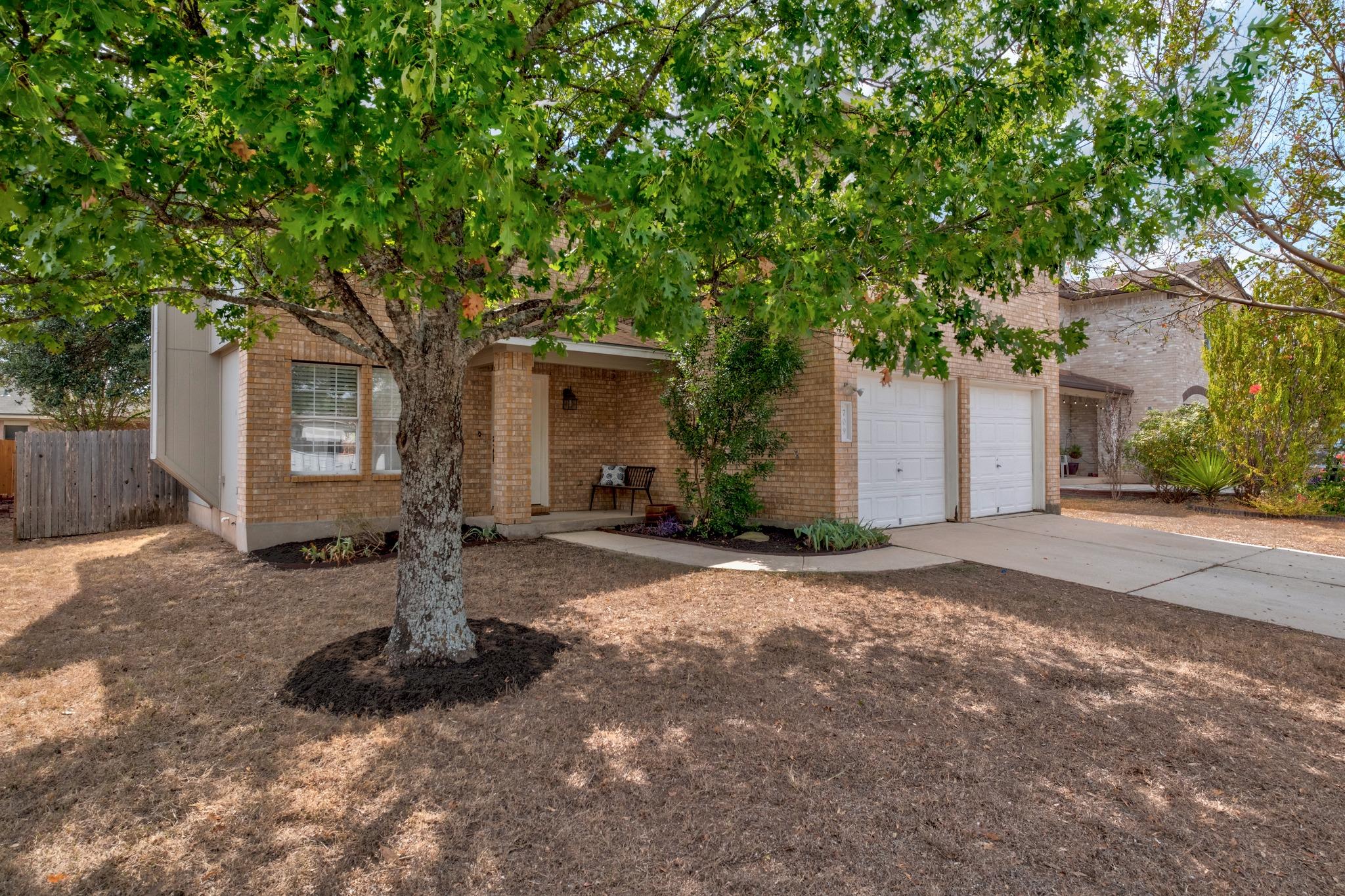709 Black Isle DR, Pflugerville, TX 78660 photo 5