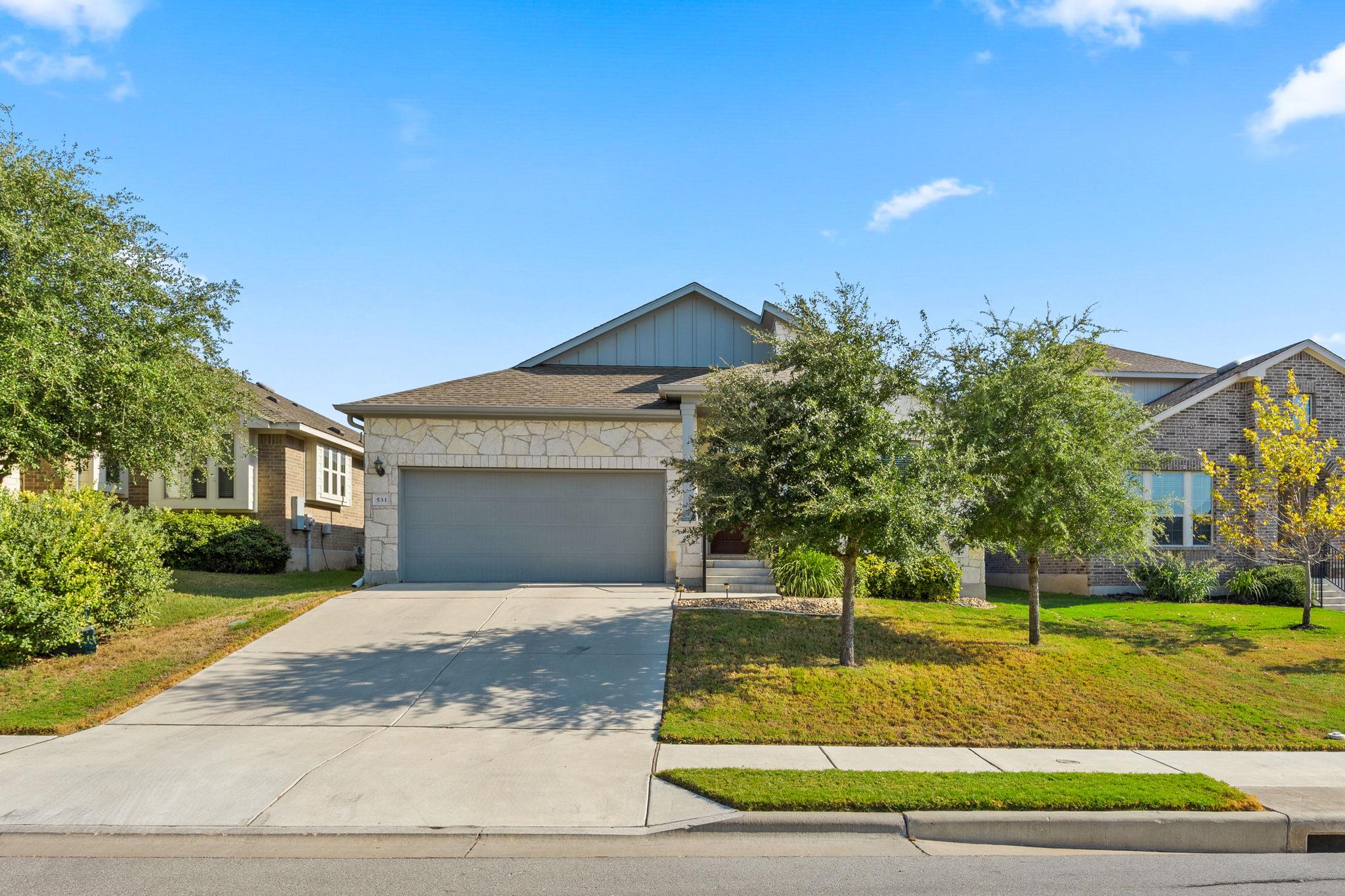 531 Tanda LN, Hutto, TX 78634 photo 2