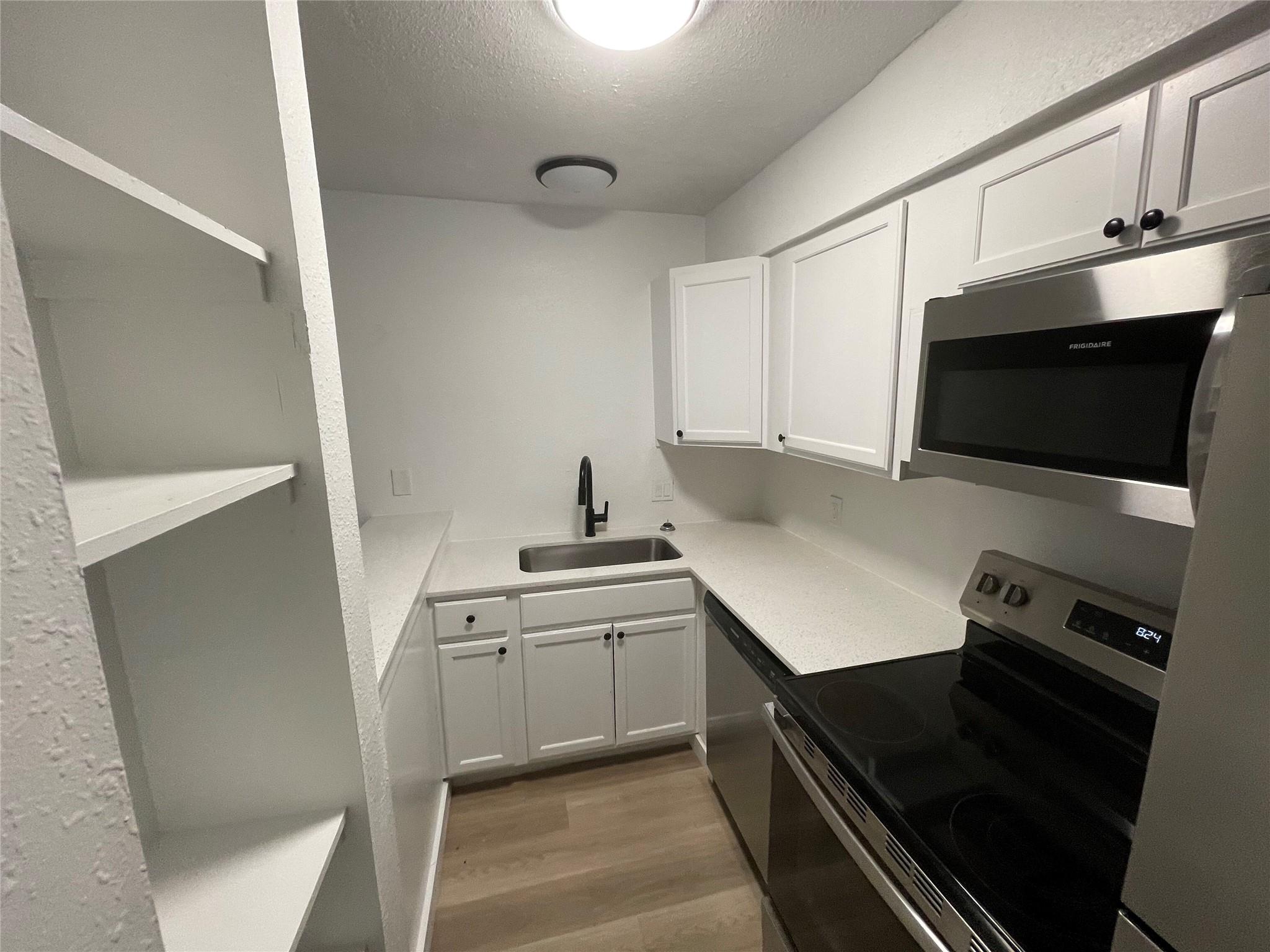 2410 Longview ST #206, Austin, TX 78705 photo 4