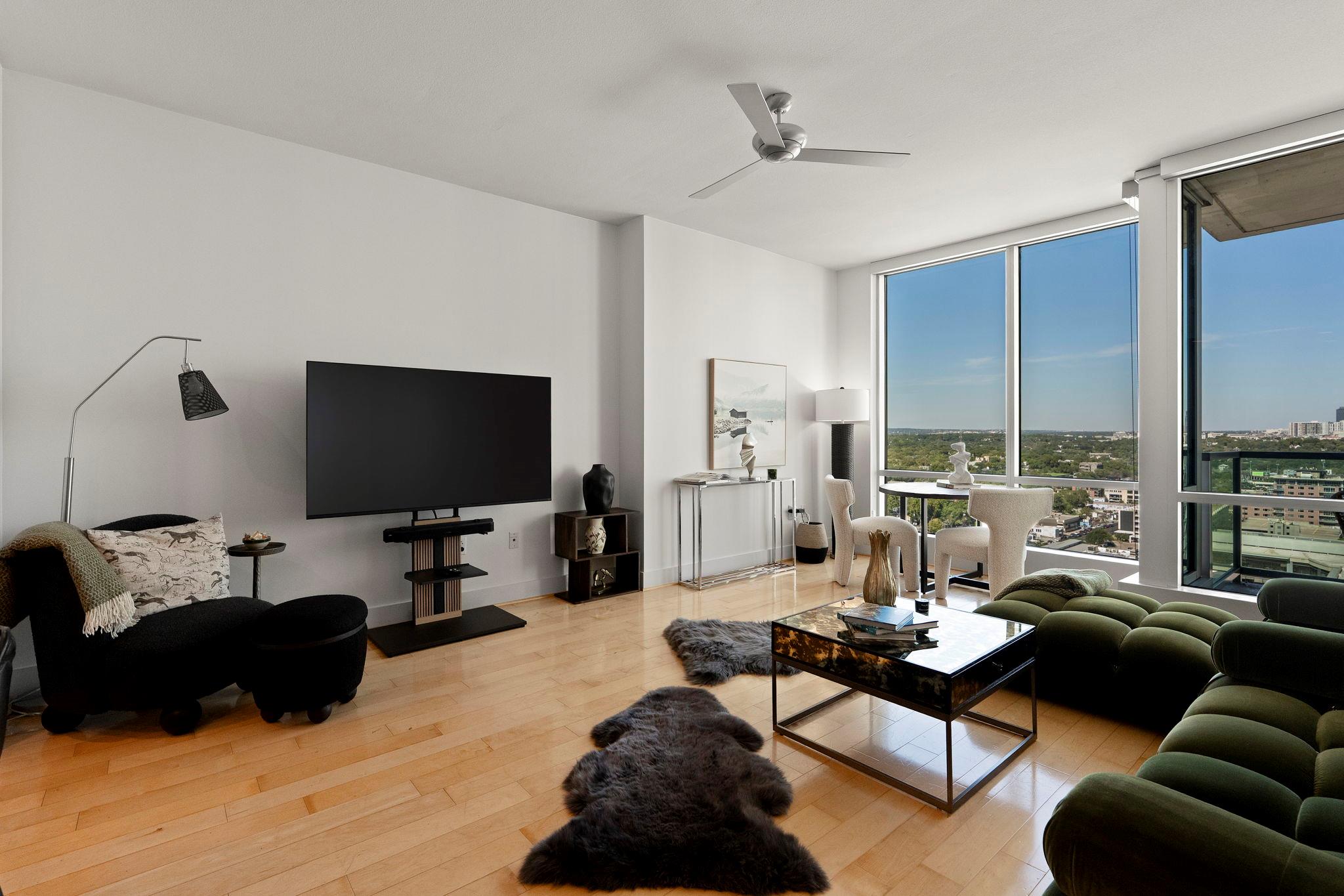 300 Bowie ST #2308, Austin, TX 78703 photo 2