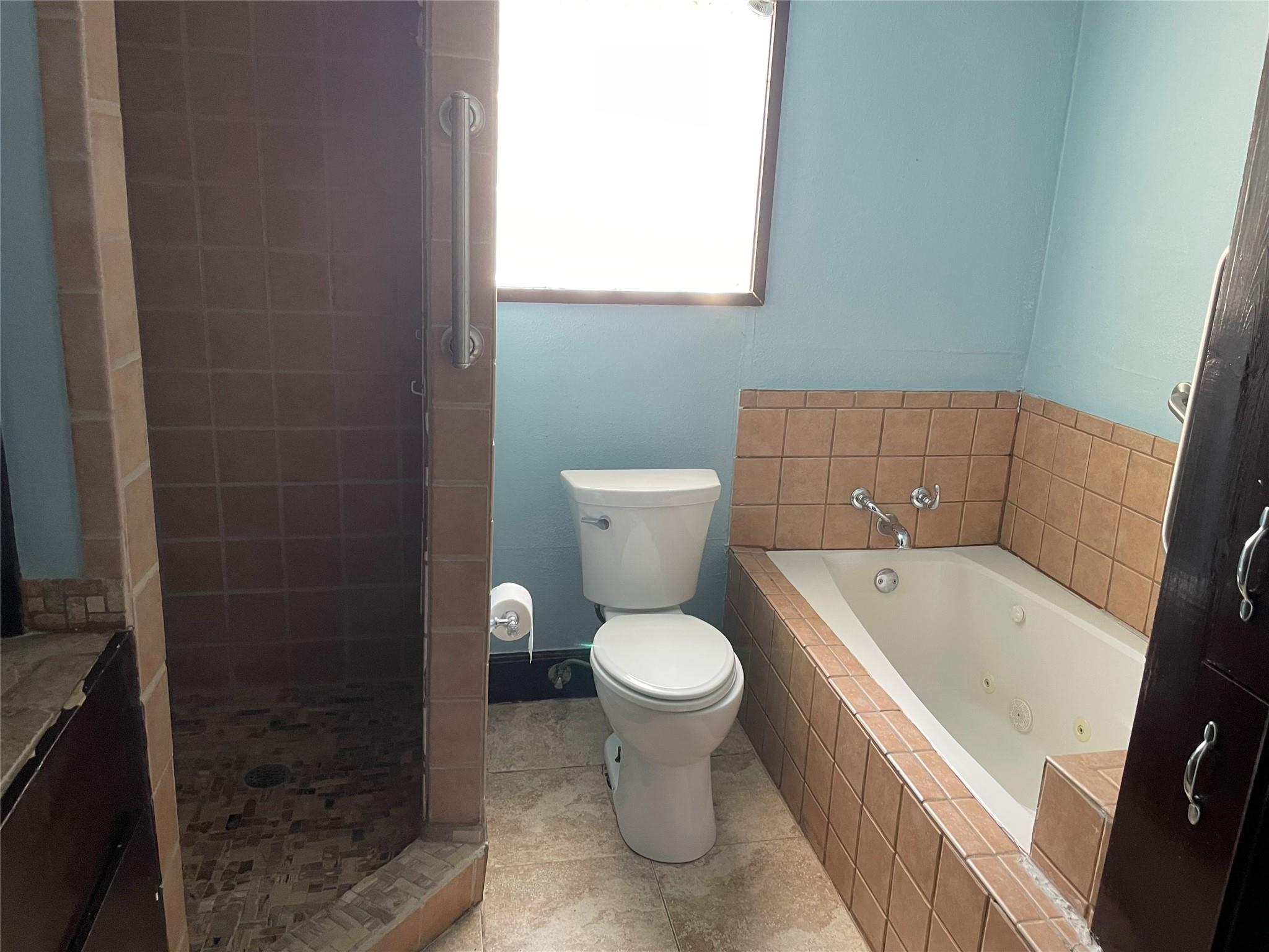 225A Old 71 #A, Cedar Creek, TX 78612 photo 2