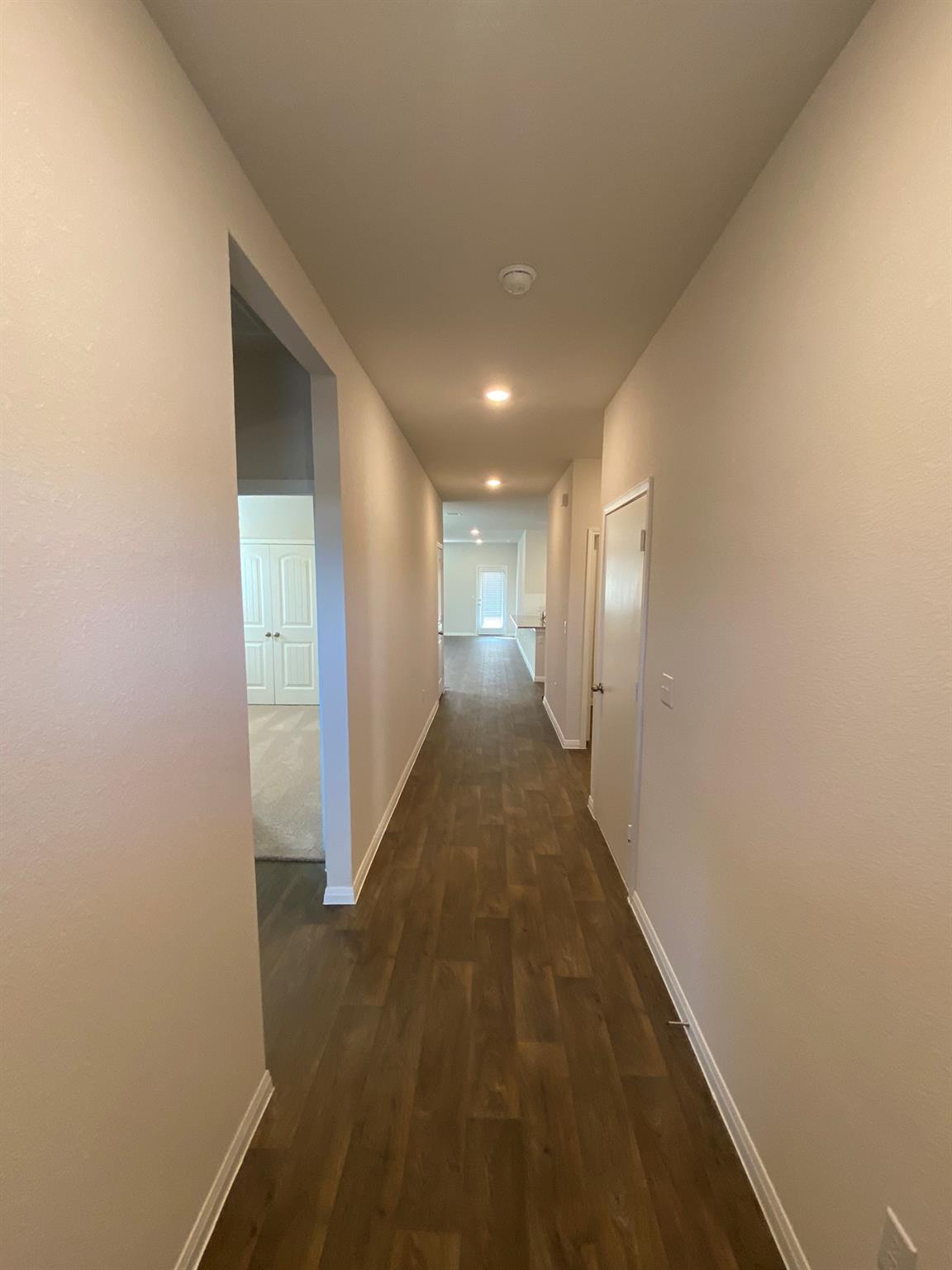 236 Sunniberg LOOP, Georgetown, TX 78626 photo 3