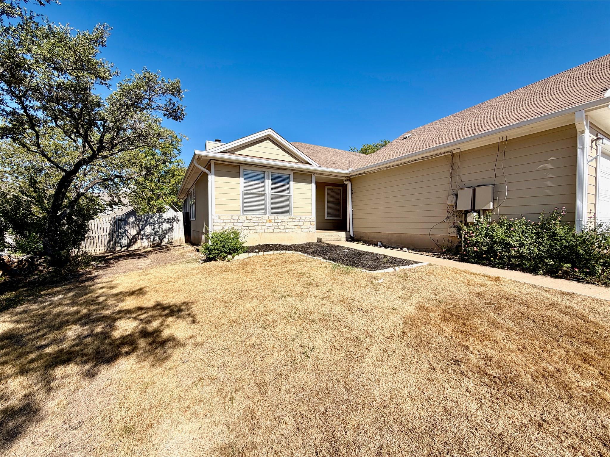 102 Flying Jib CT #A, Lakeway, TX 78734 photo 2