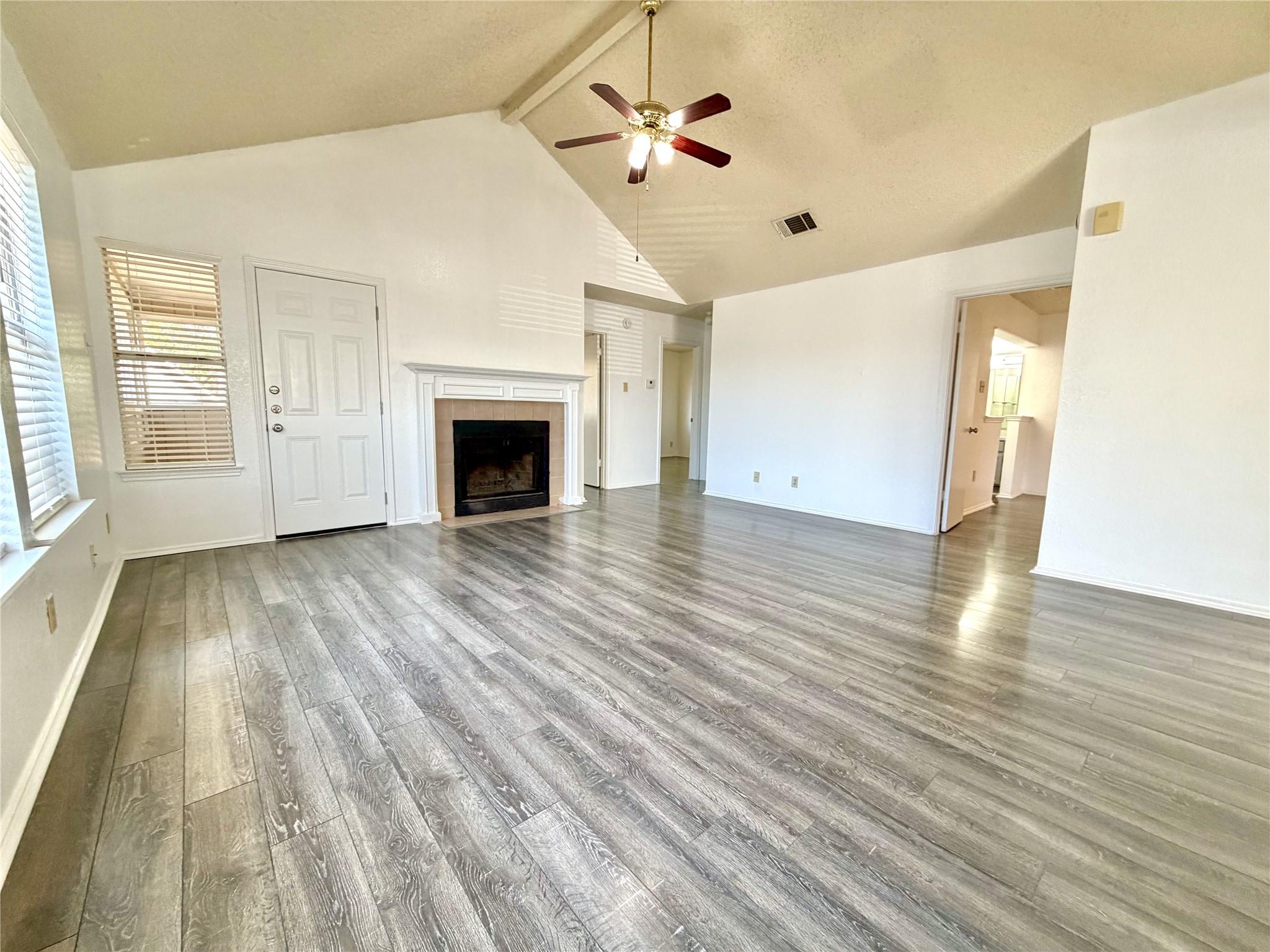 102 Flying Jib CT #A, Lakeway, TX 78734 photo 4