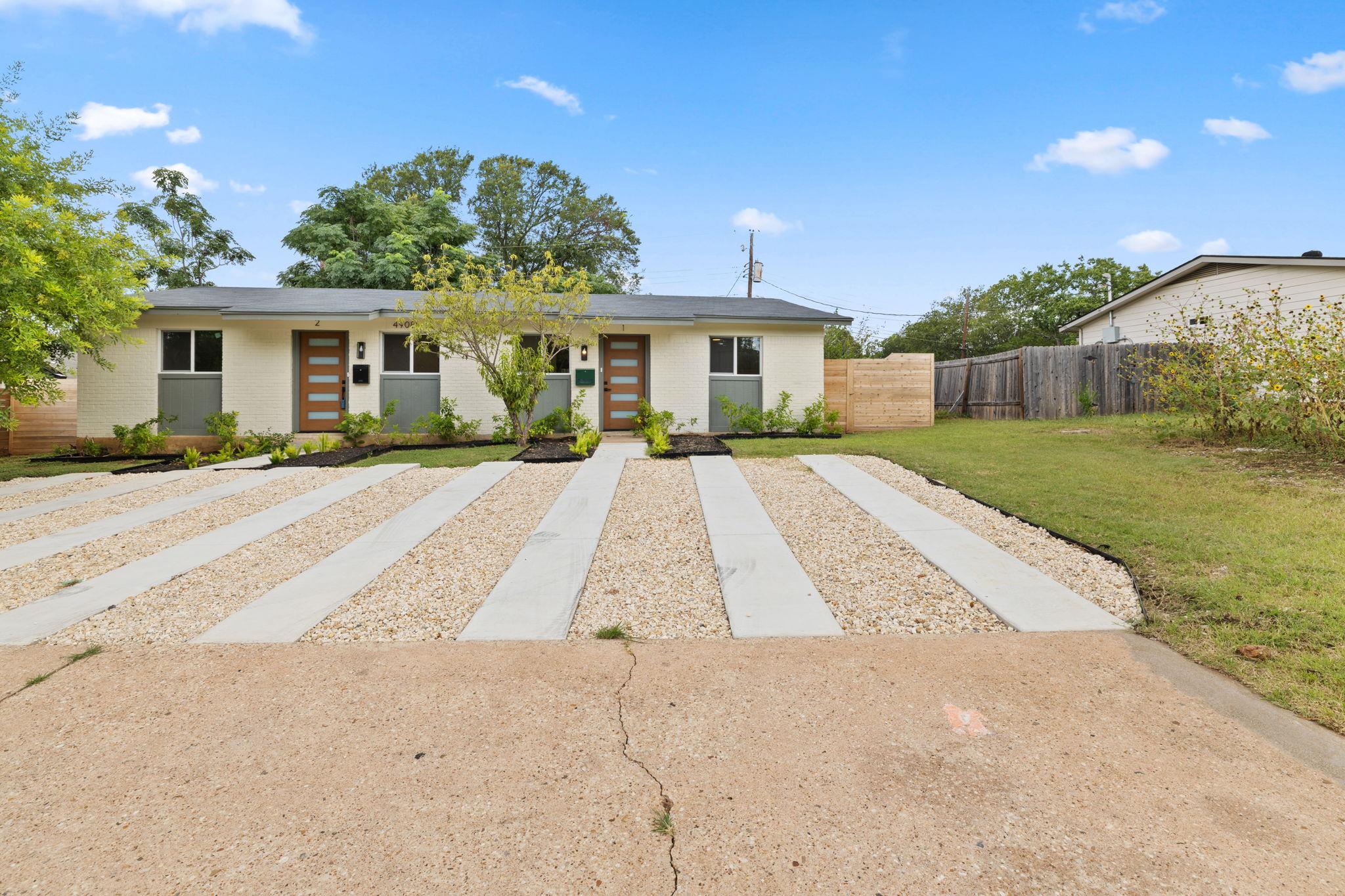 4908 Hawk CV, Austin, TX 78745 photo 2