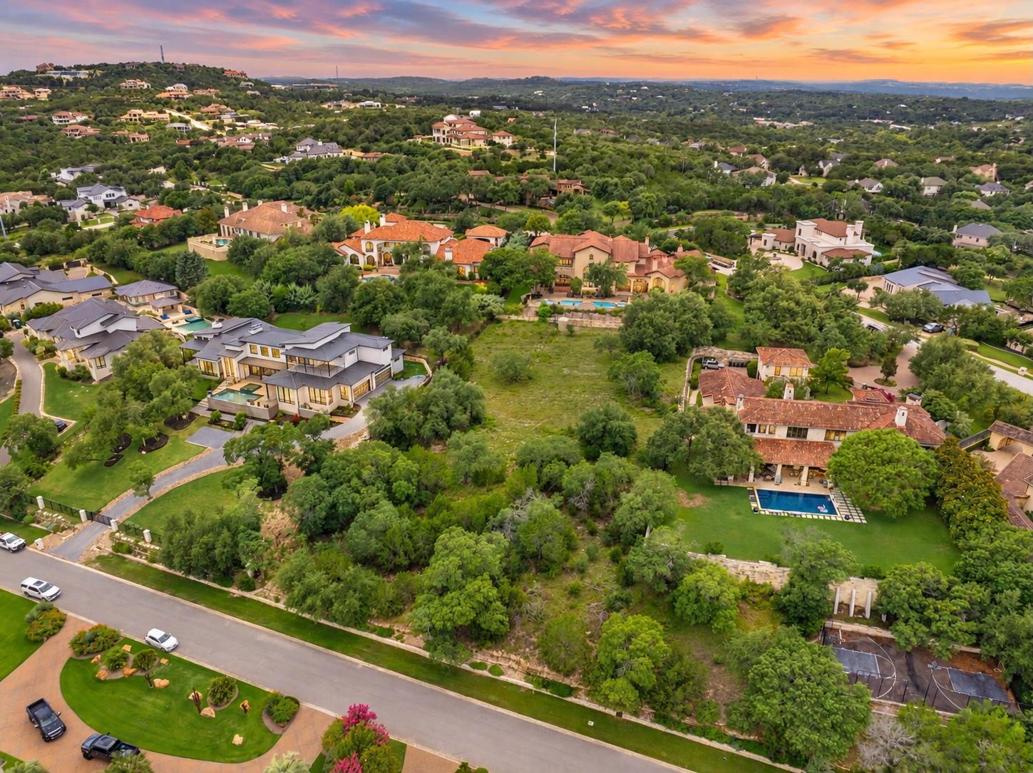 9100 Camelback DR, Austin, TX 78733 photo 2