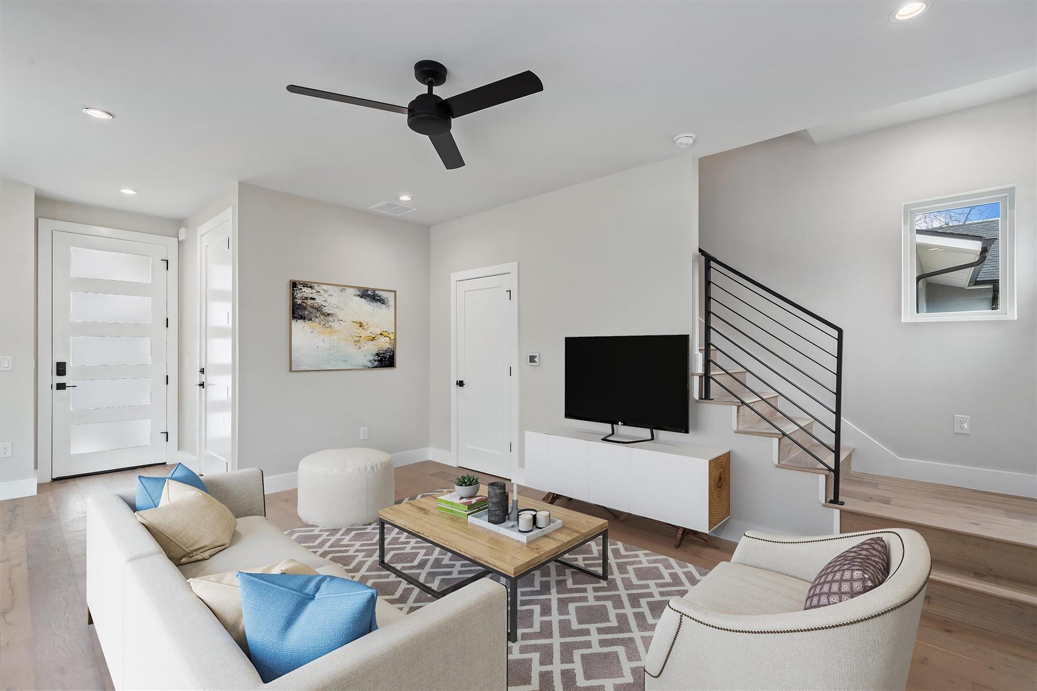 5200 Grover Ave, Austin, TX 78756 photo 3