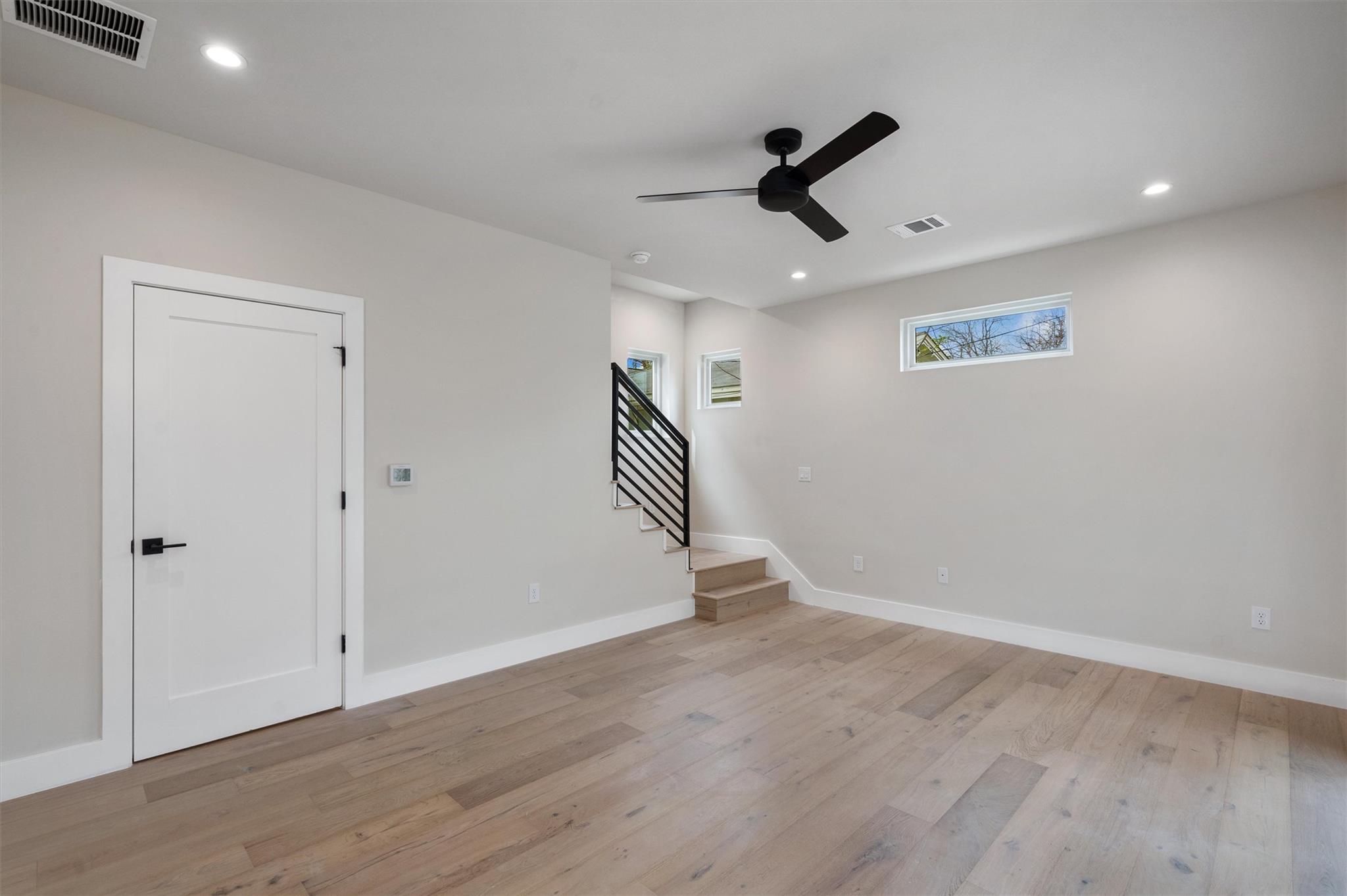 5200 Grover Ave, Austin, TX 78756 photo 5