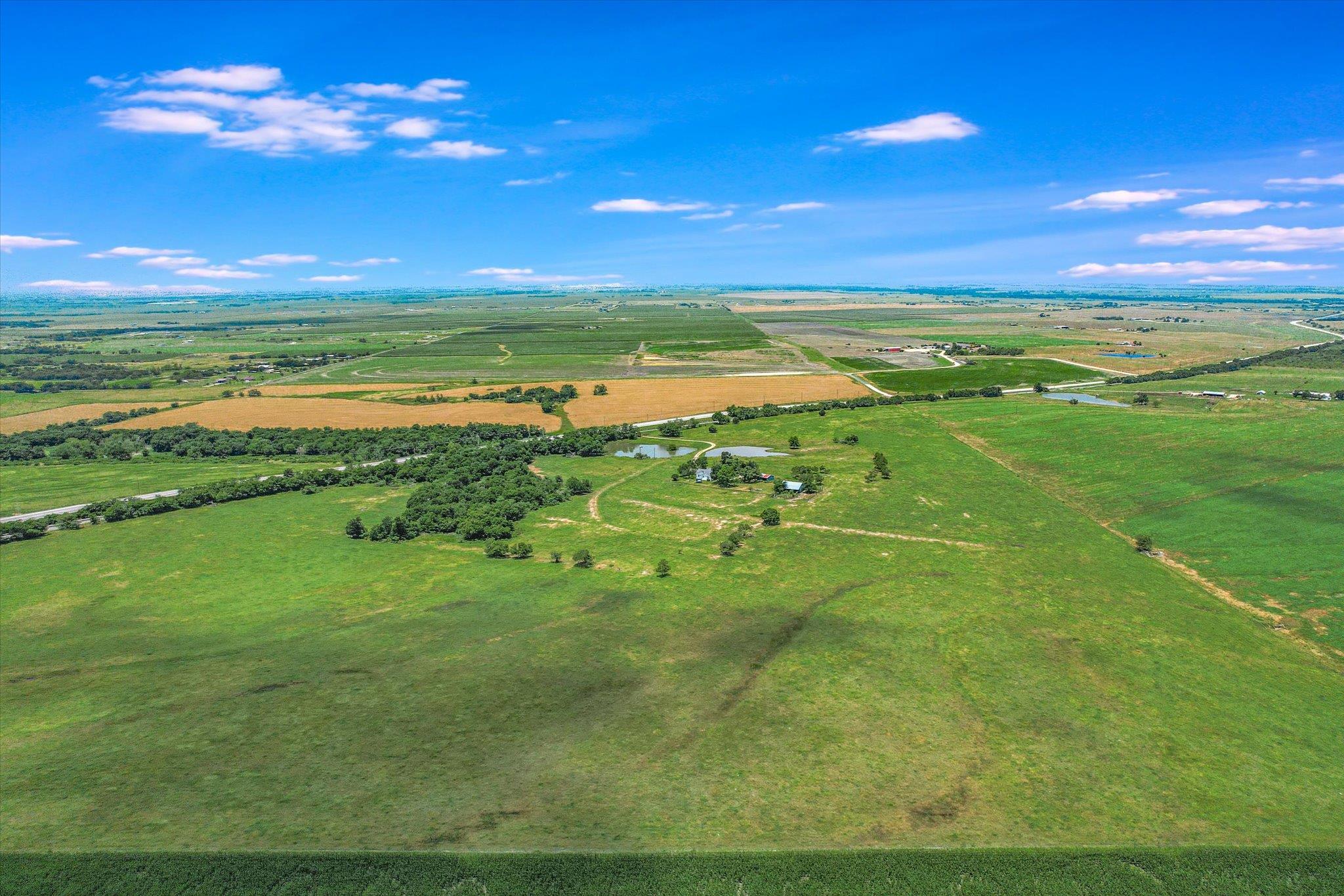 16421 Tx-95 Highway, Coupland, TX 78615 photo 5