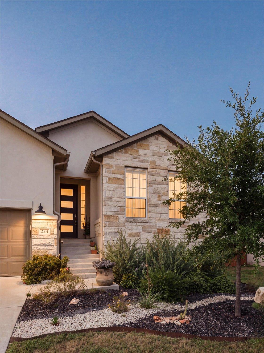 224 Majestic Sage TRL, San Marcos, TX 78666 photo 2