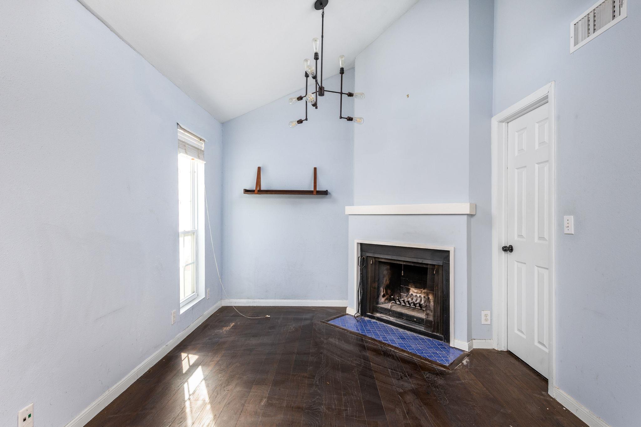812 Winflo DR #C, Austin, TX 78703 photo 3