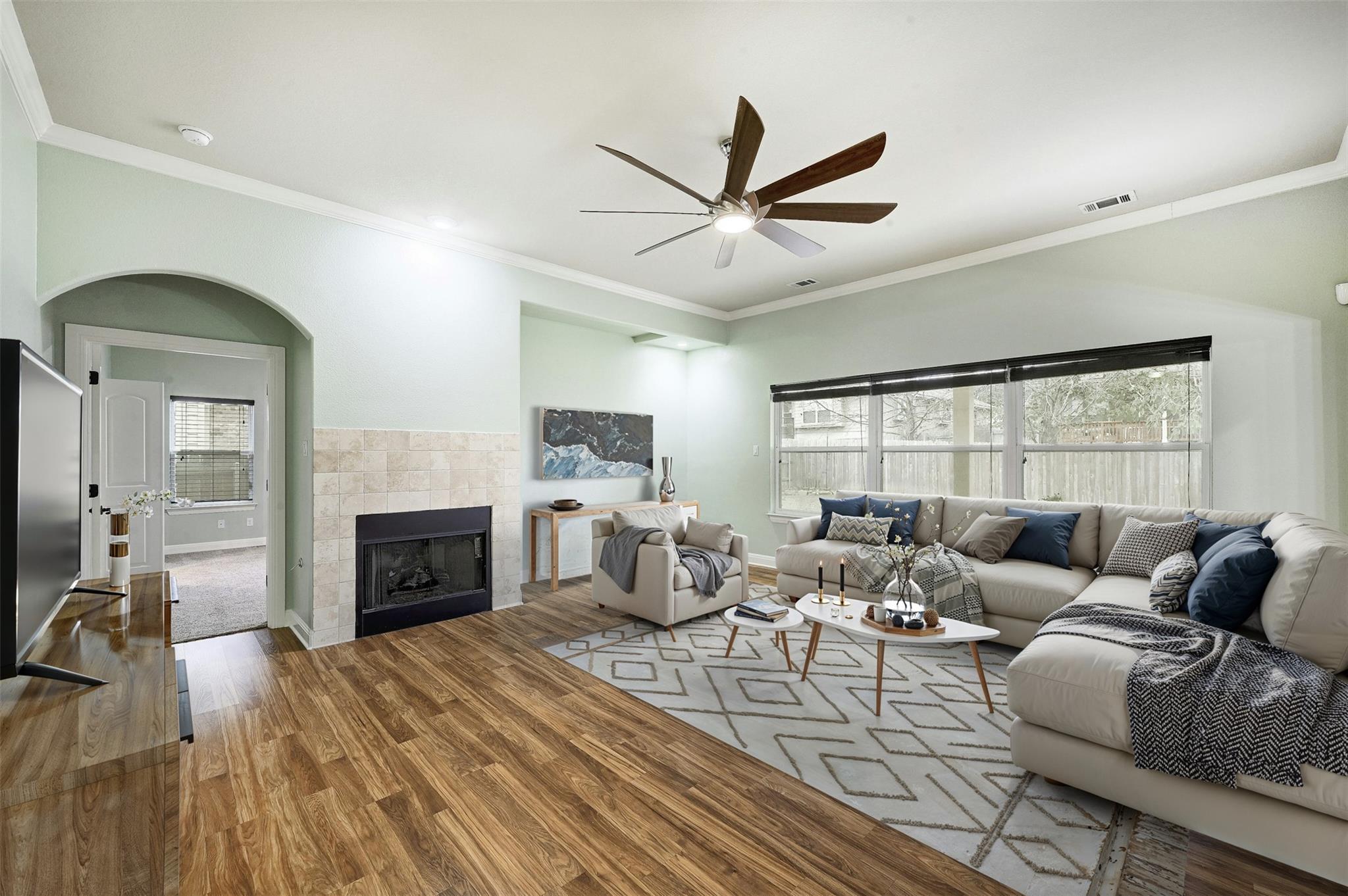 104 Turvey CV, Hutto, TX 78634 photo 3