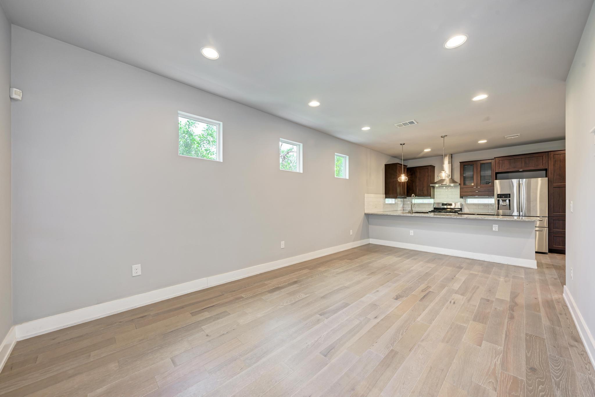 5308 Downs DR #2, Austin, TX 78721 photo 4
